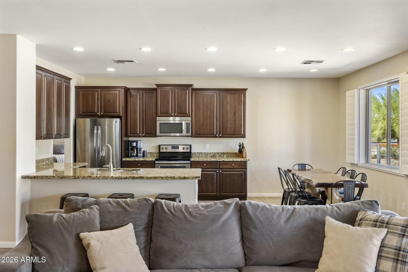 40712 N 3rd Avenue, Phoenix, AZ 85086 — photo 13 of 41