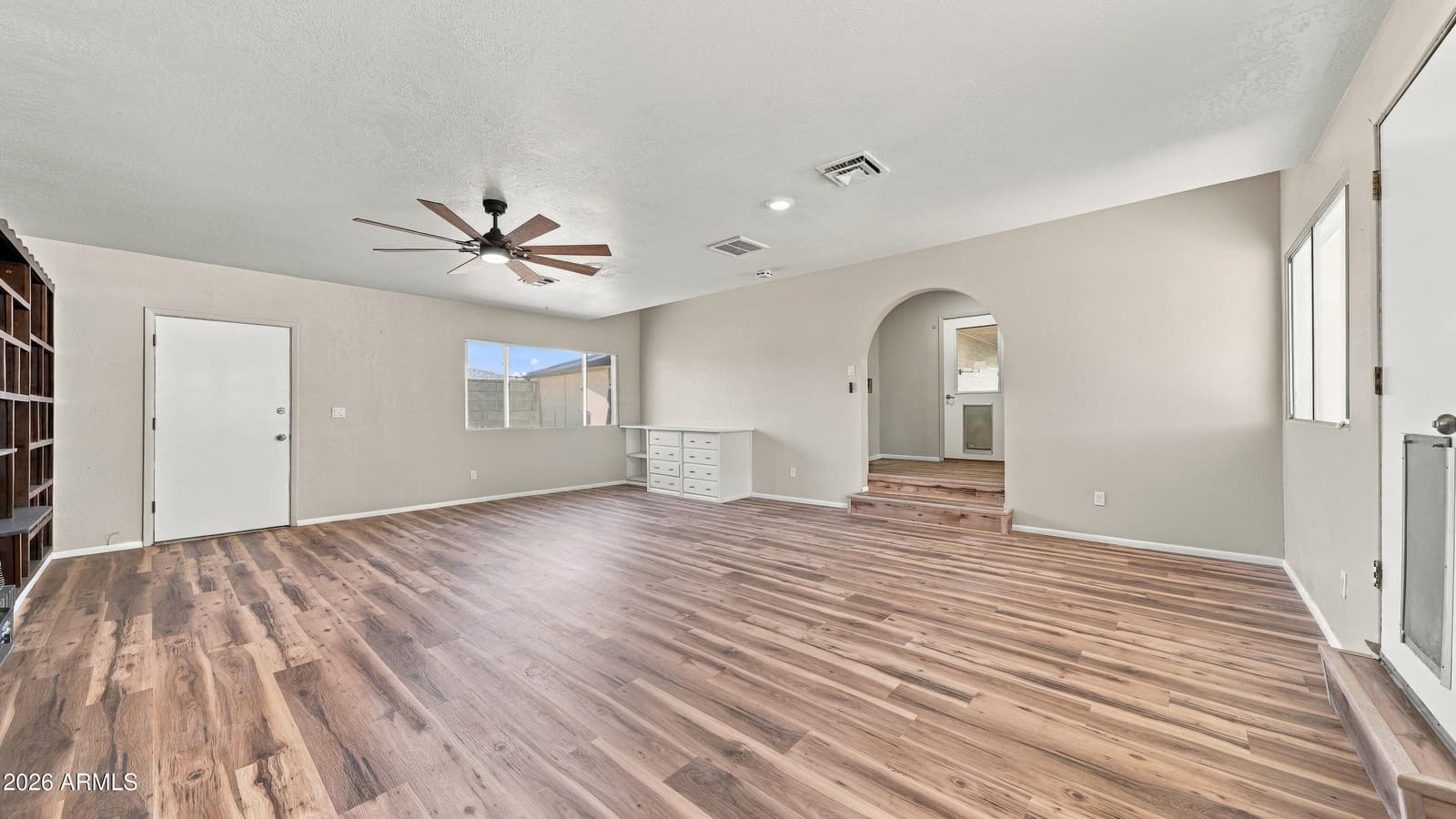 716 North Avenue, Sierra Vista, AZ 85635 — photo 11 of 47