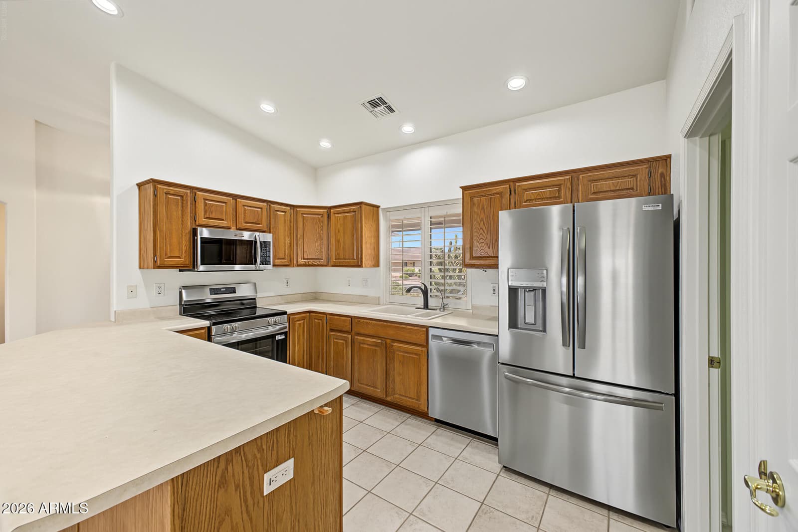 11511 E Milagro Avenue, Mesa, AZ 85209 — photo 3 of 33