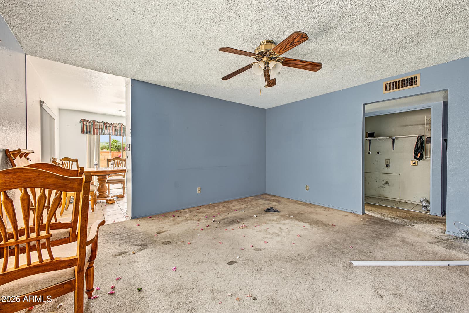 2409 W Kilarea Avenue, Mesa, AZ 85202 — photo 9 of 39