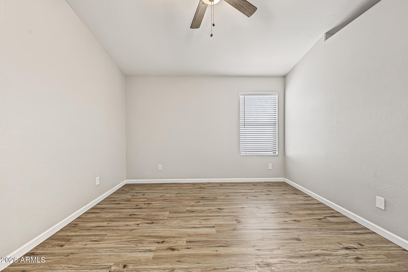 10238 W Hess Street, Tolleson, AZ 85353 — photo 11 of 25