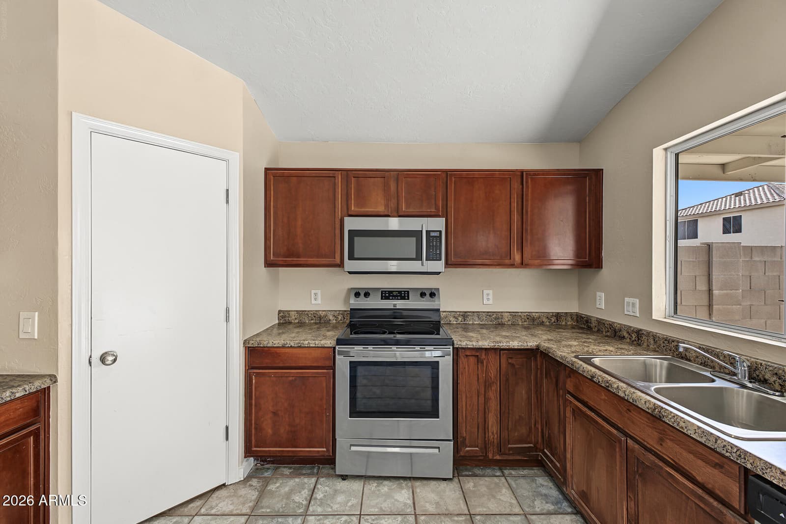 12737 W Laurel Lane, El Mirage, AZ 85335 — photo 15 of 36