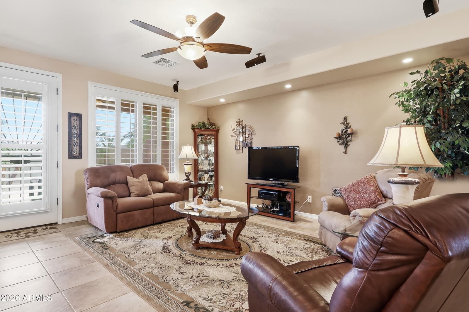 1177 W Rolls Road, San Tan Valley, AZ 85143 — photo 10 of 55