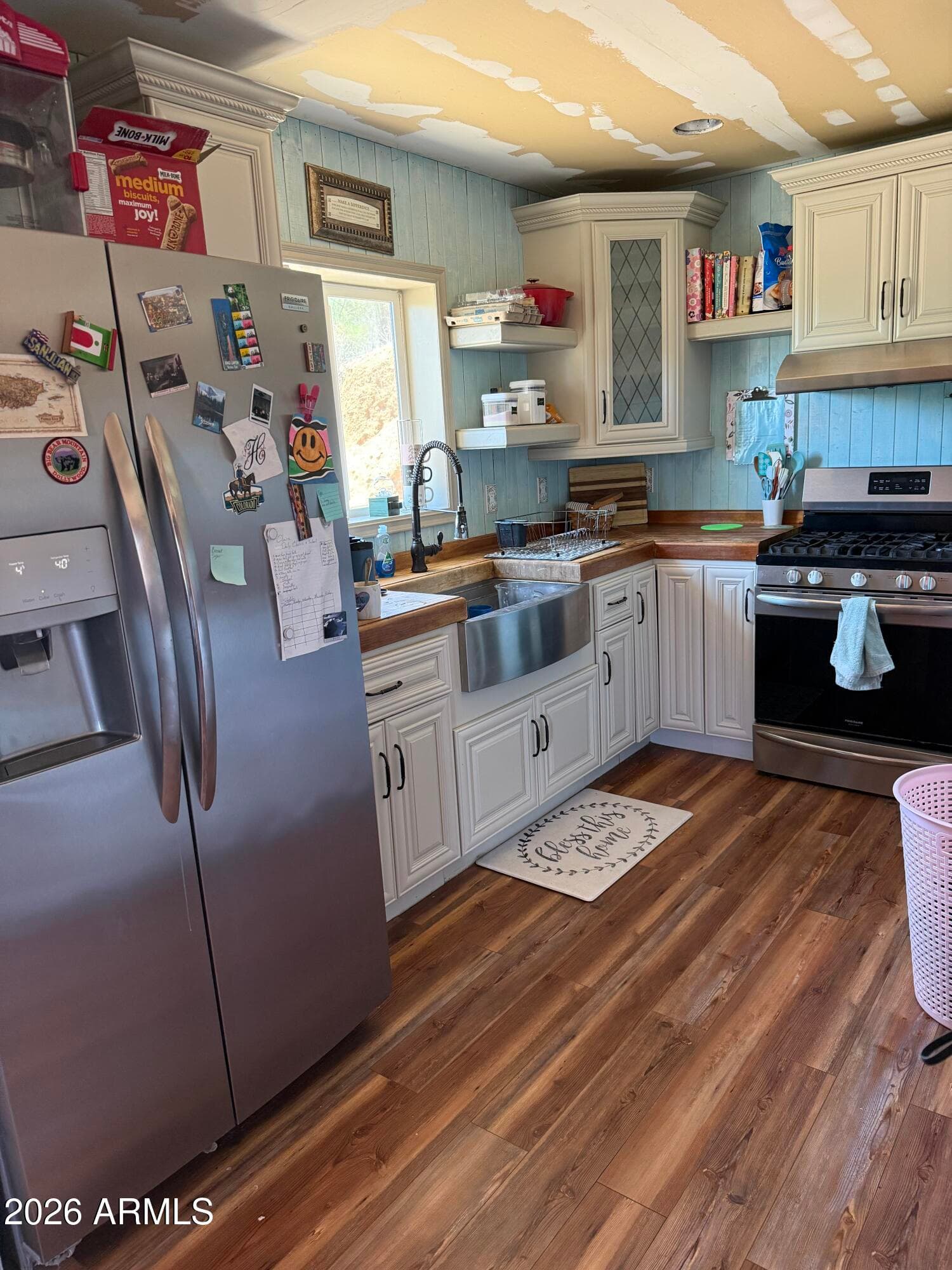32050 S Lisa Drive, Black Canyon City, AZ 85324 — photo 7 of 19