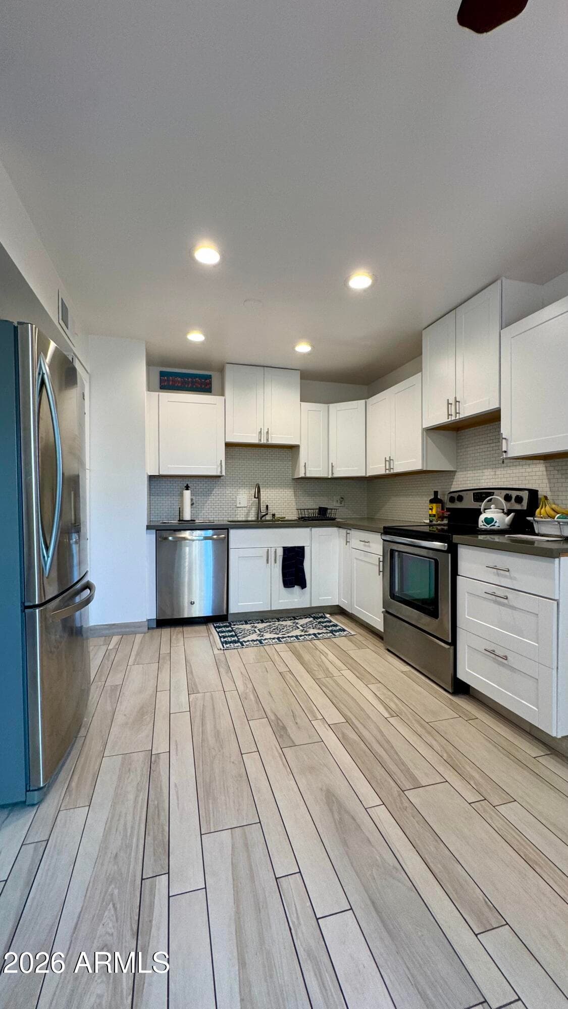1012 E Highland Avenue, Phoenix, AZ 85014 — photo 10 of 25