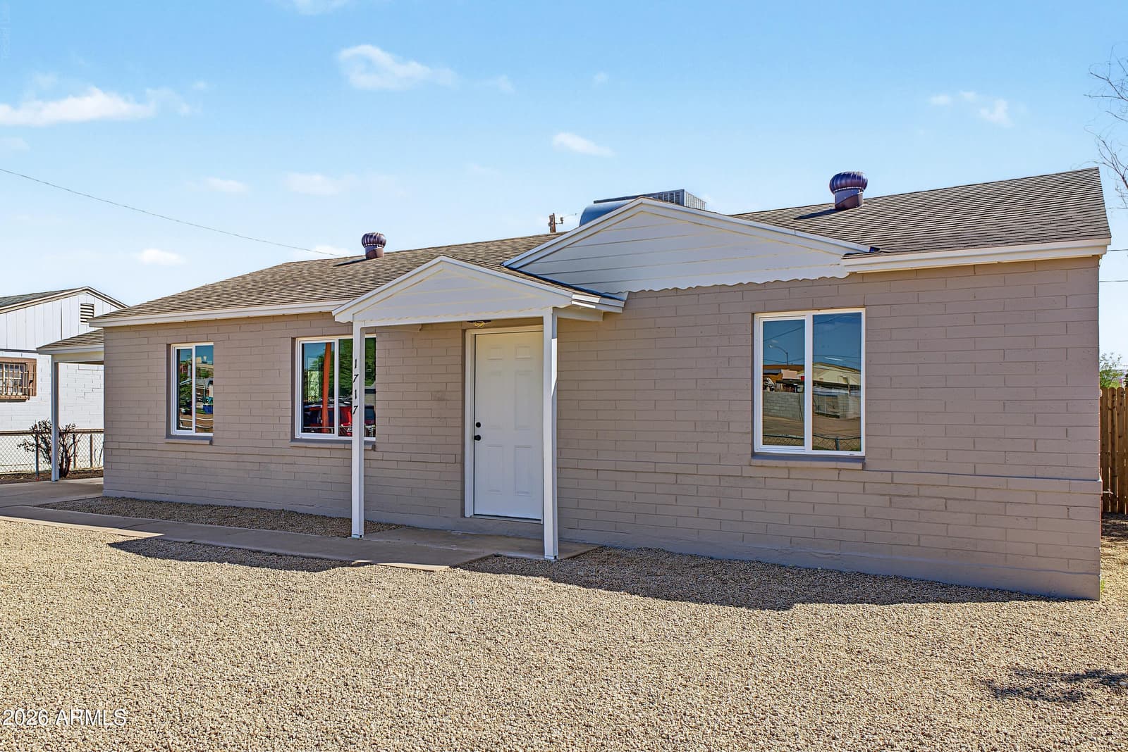 1717 W Pima Street, Phoenix, AZ 85007 — photo 5 of 29