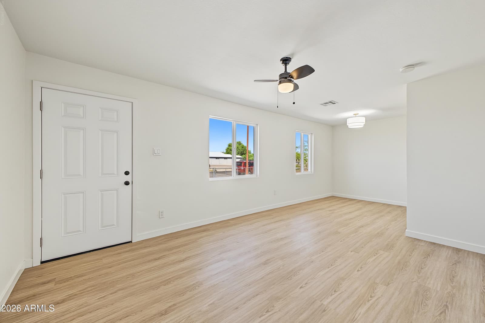1717 W Pima Street, Phoenix, AZ 85007 — photo 6 of 29
