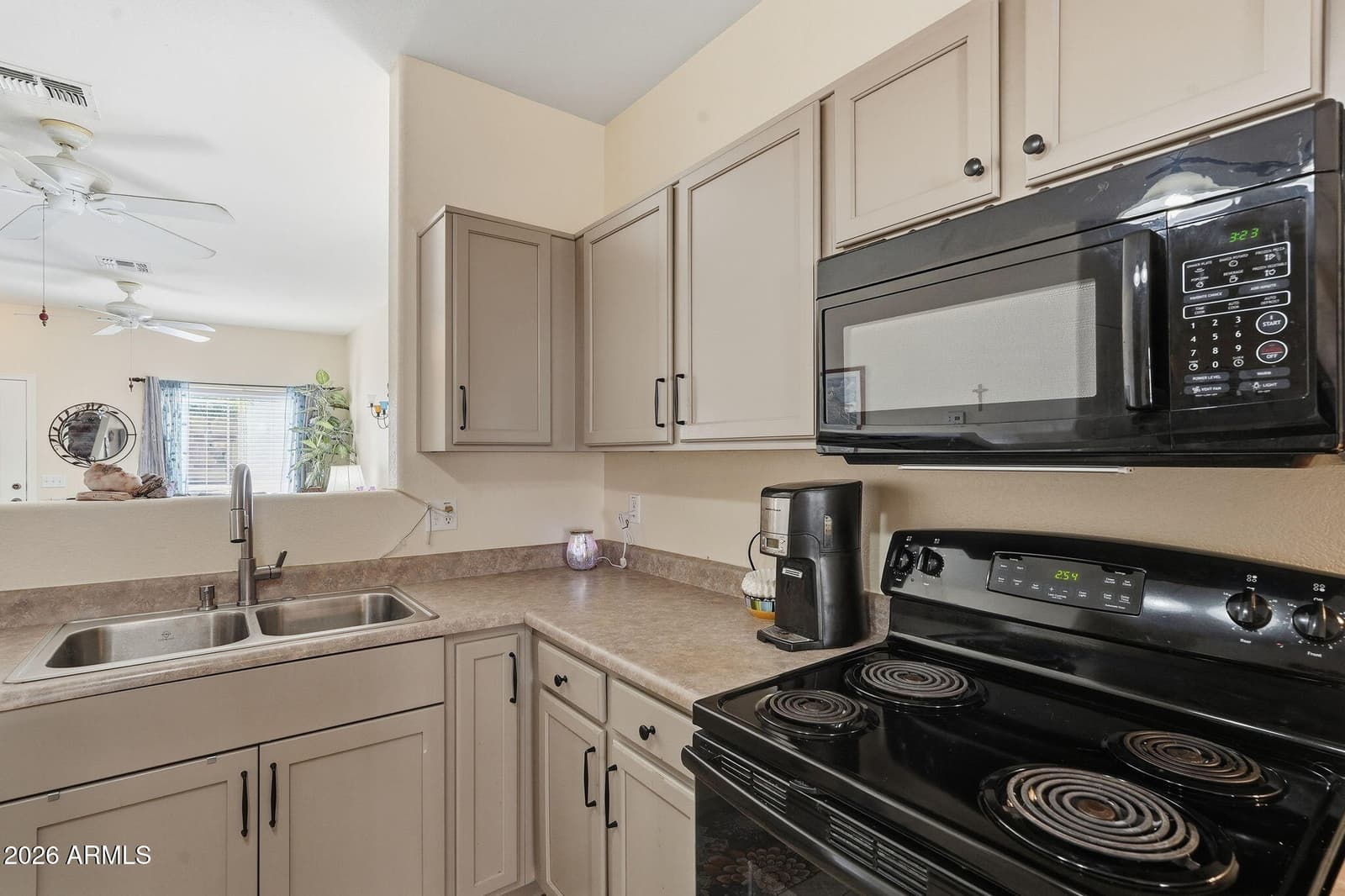 13286 W Redfield Road, Surprise, AZ 85379 — photo 13 of 18