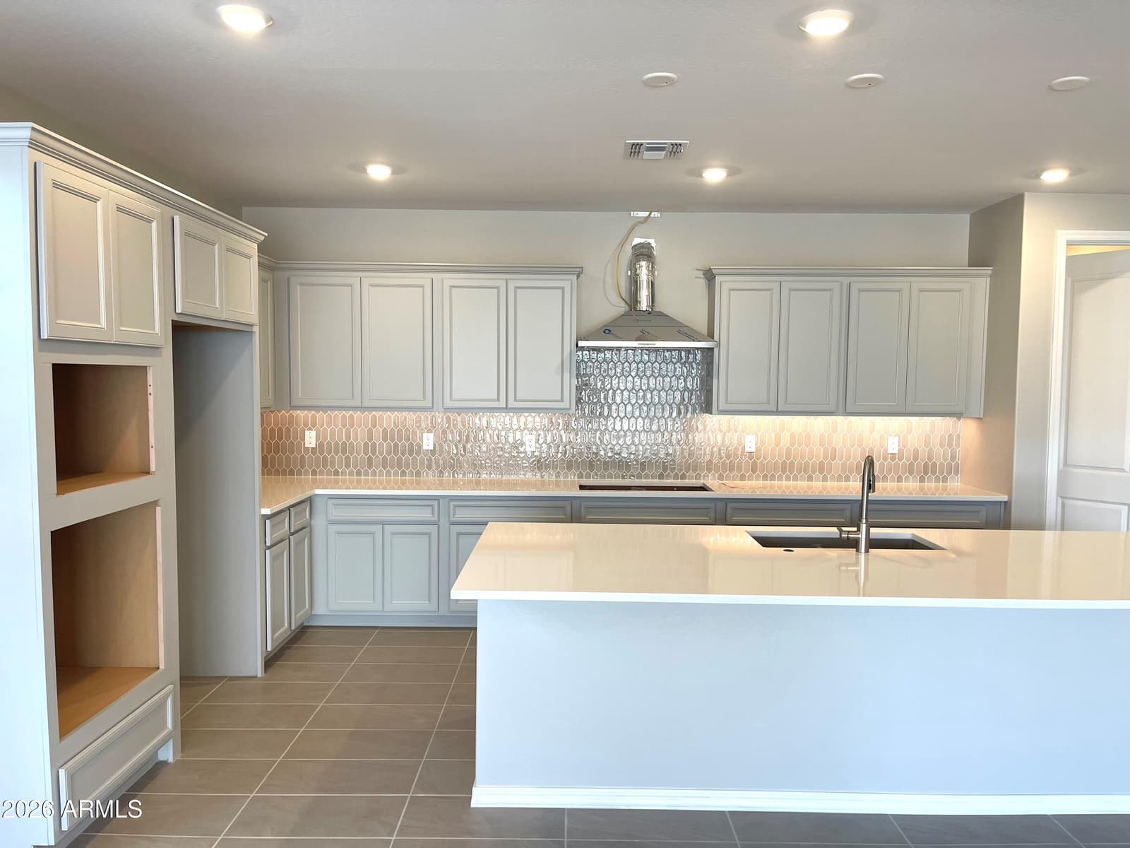 9992 W Catalina Drive, Avondale, AZ 85392 — photo 5 of 27