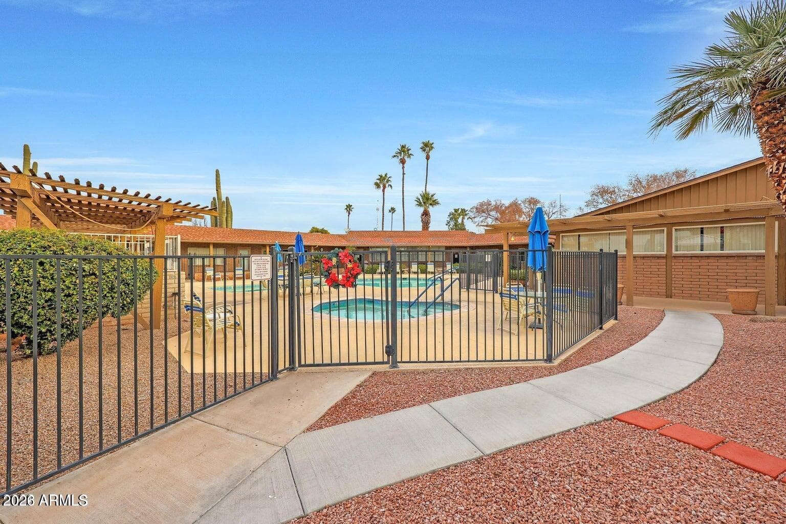 10701 N 99th Avenue 97, Peoria, AZ 85345 — photo 34 of 43