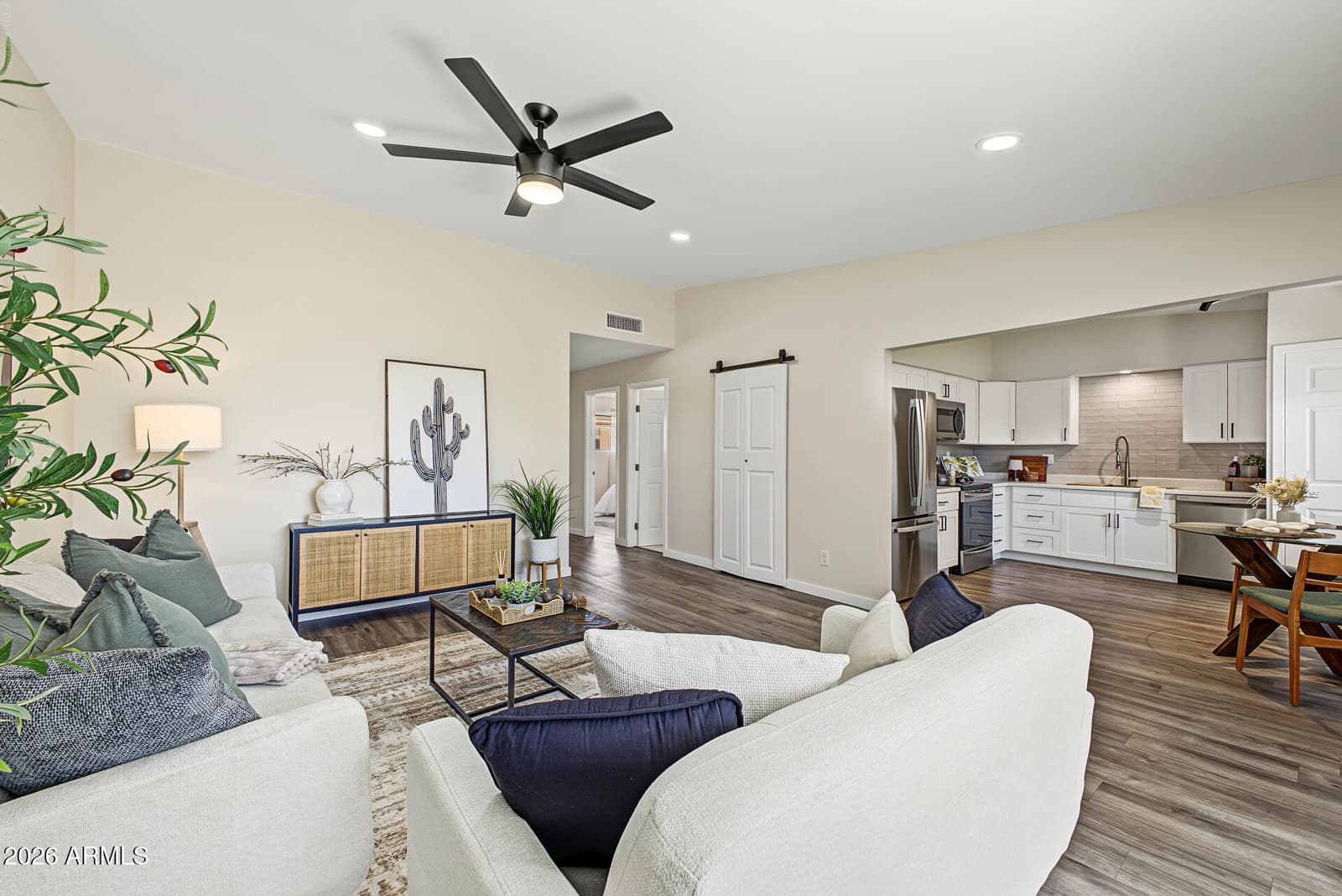 5226 N 20th Street C10, Phoenix, AZ 85016 — photo 4 of 17