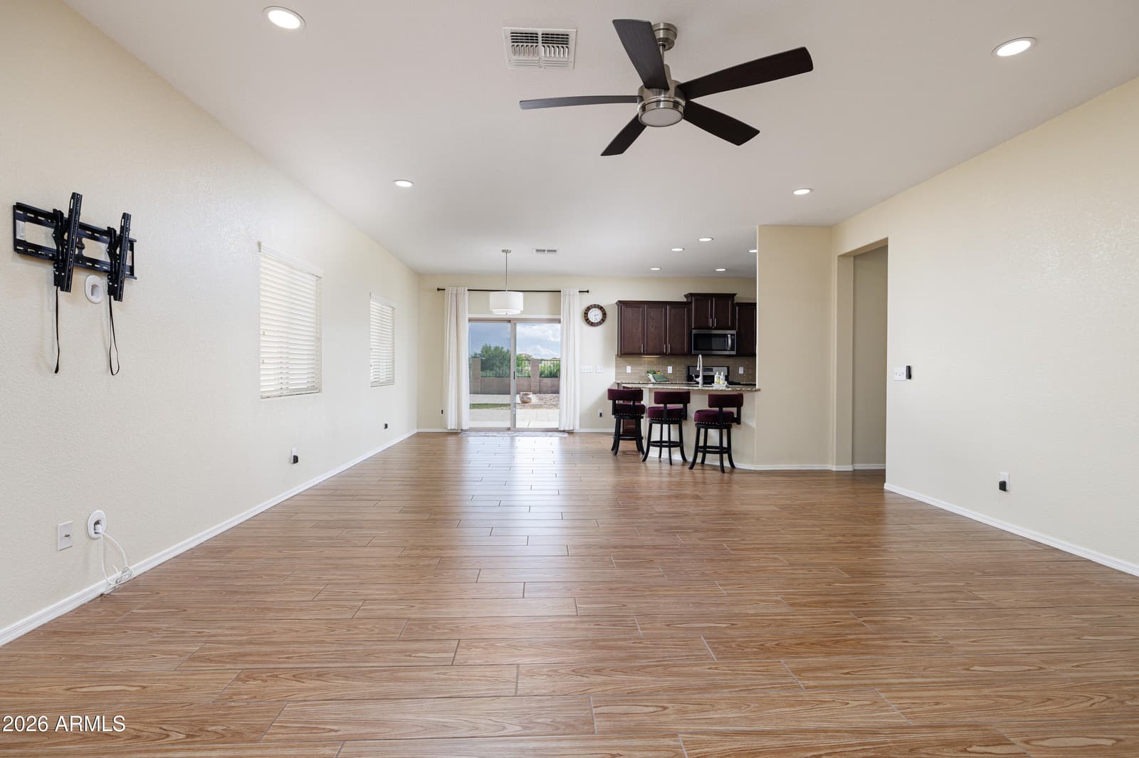 1467 Paso Robles Avenue, Sierra Vista, AZ 85635 — photo 5 of 35