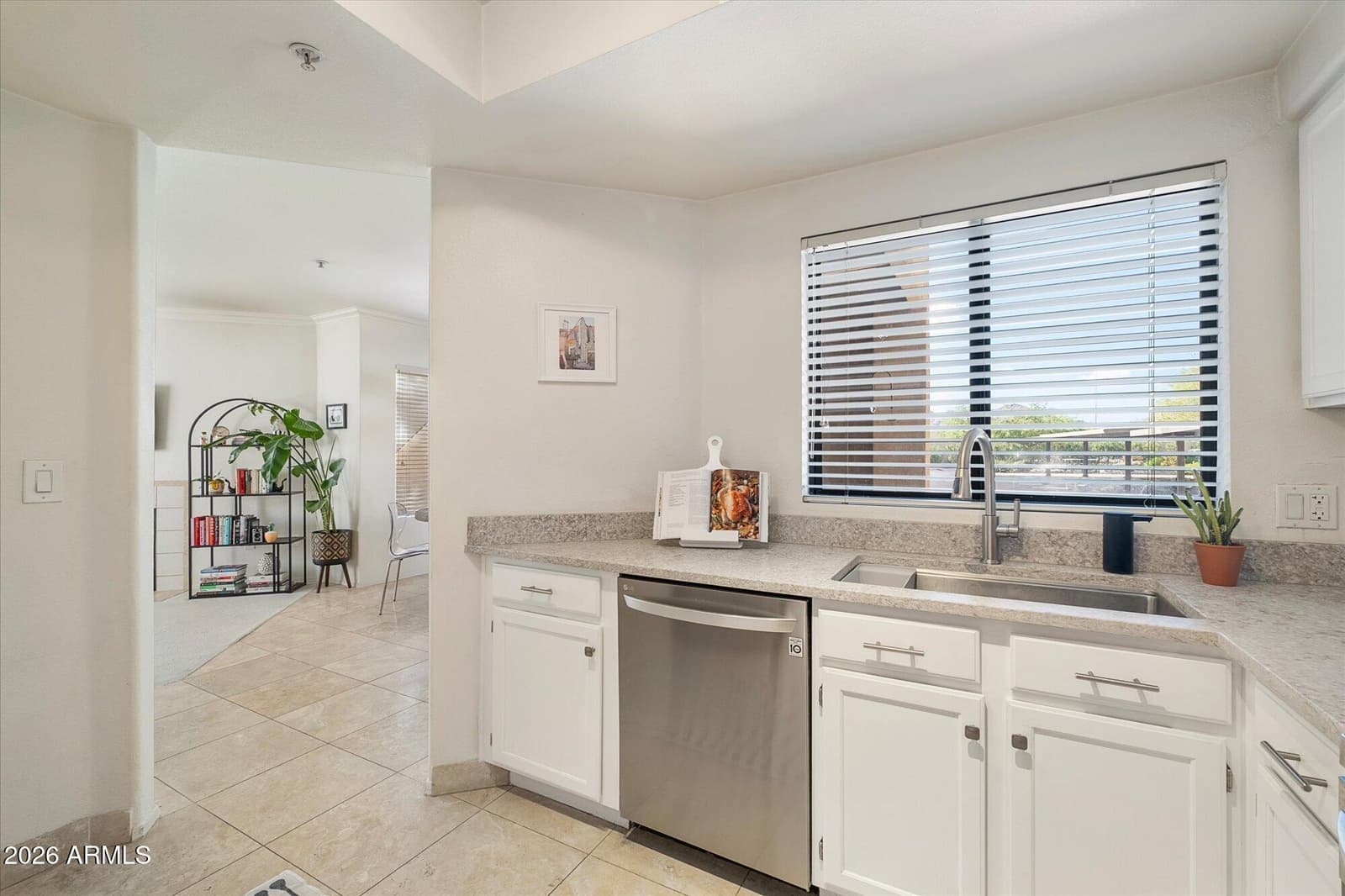 7575 E Indian Bend Road 1028, Scottsdale, AZ 85250 — photo 8 of 22