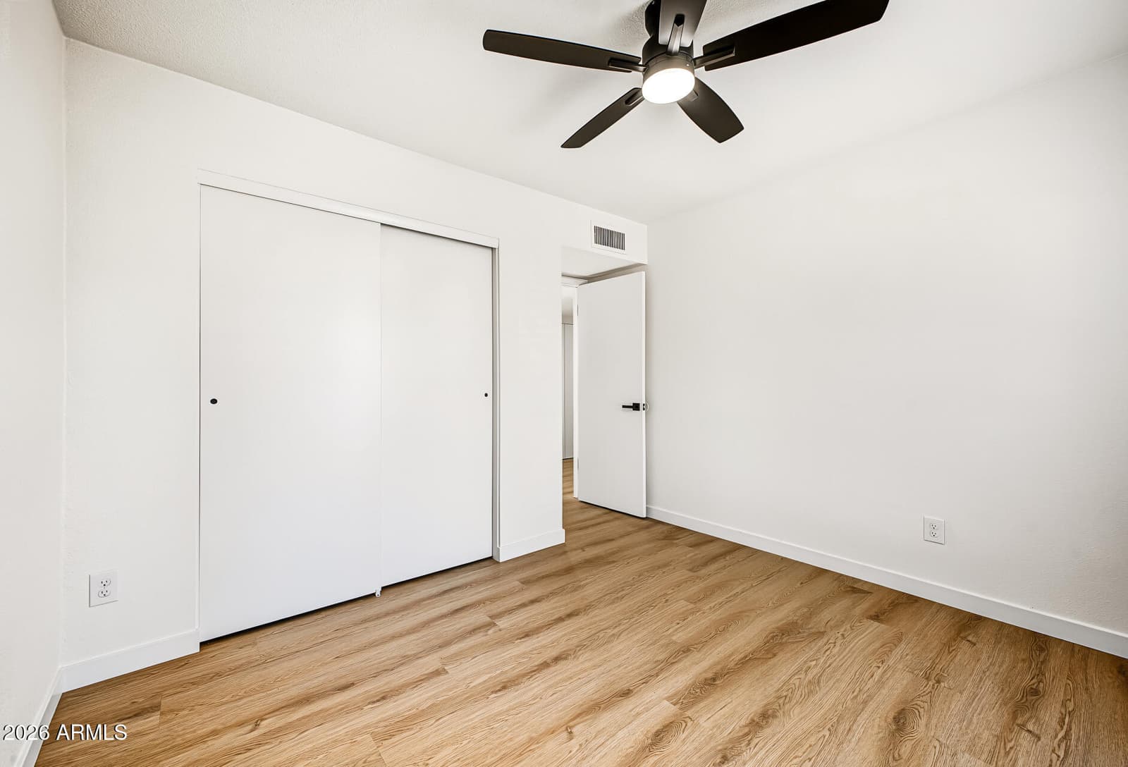 18210 N 23rd Avenue, Phoenix, AZ 85023 — photo 19 of 27
