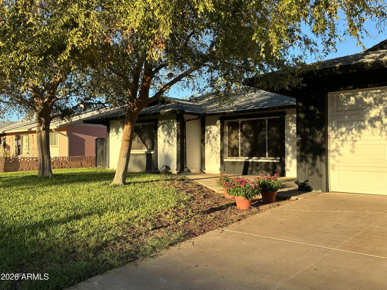 14231 N 51st Drive, Glendale, AZ 85306 — photo 1 of 30