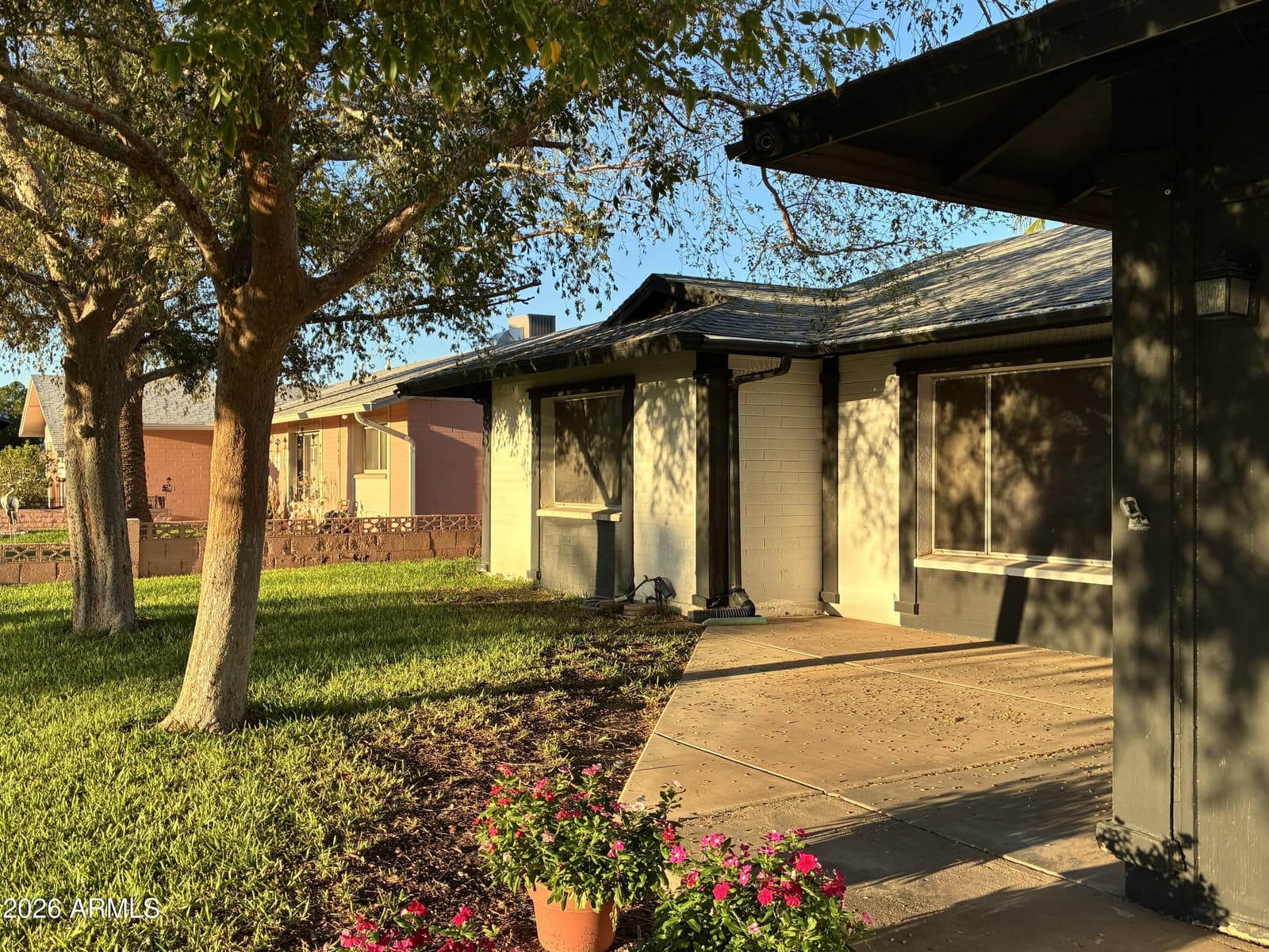 14231 N 51st Drive, Glendale, AZ 85306 — photo 2 of 30