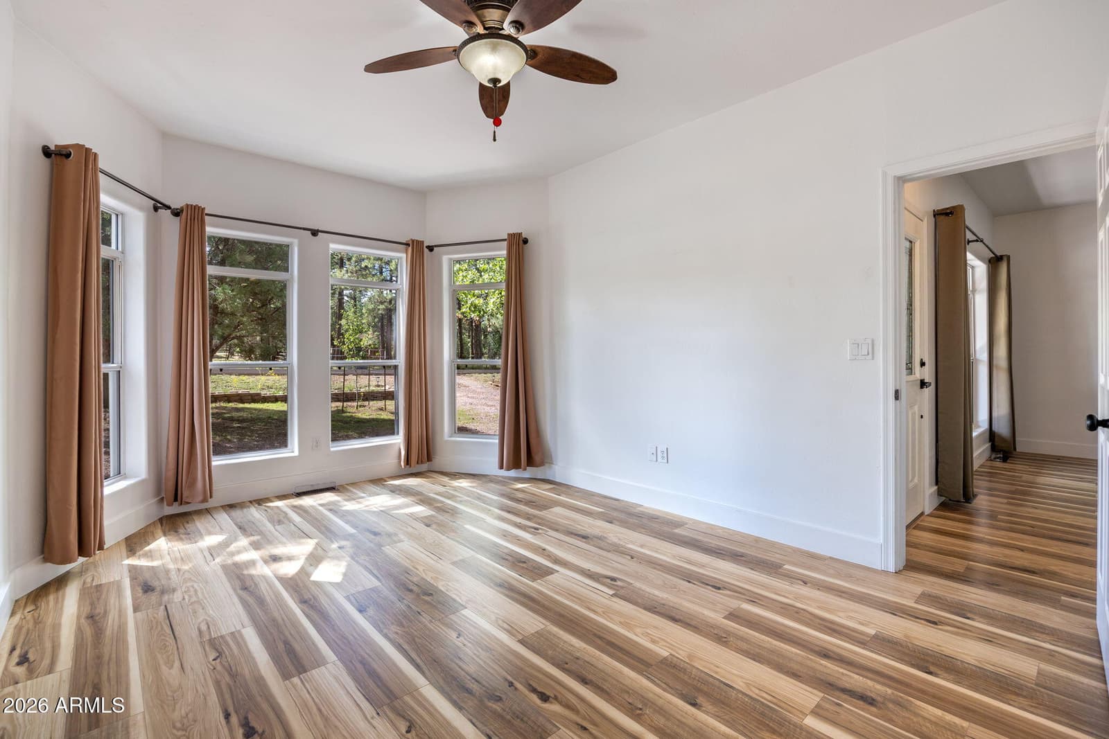 2232 Forest Park Drive, Overgaard, AZ 85933 — photo 14 of 39