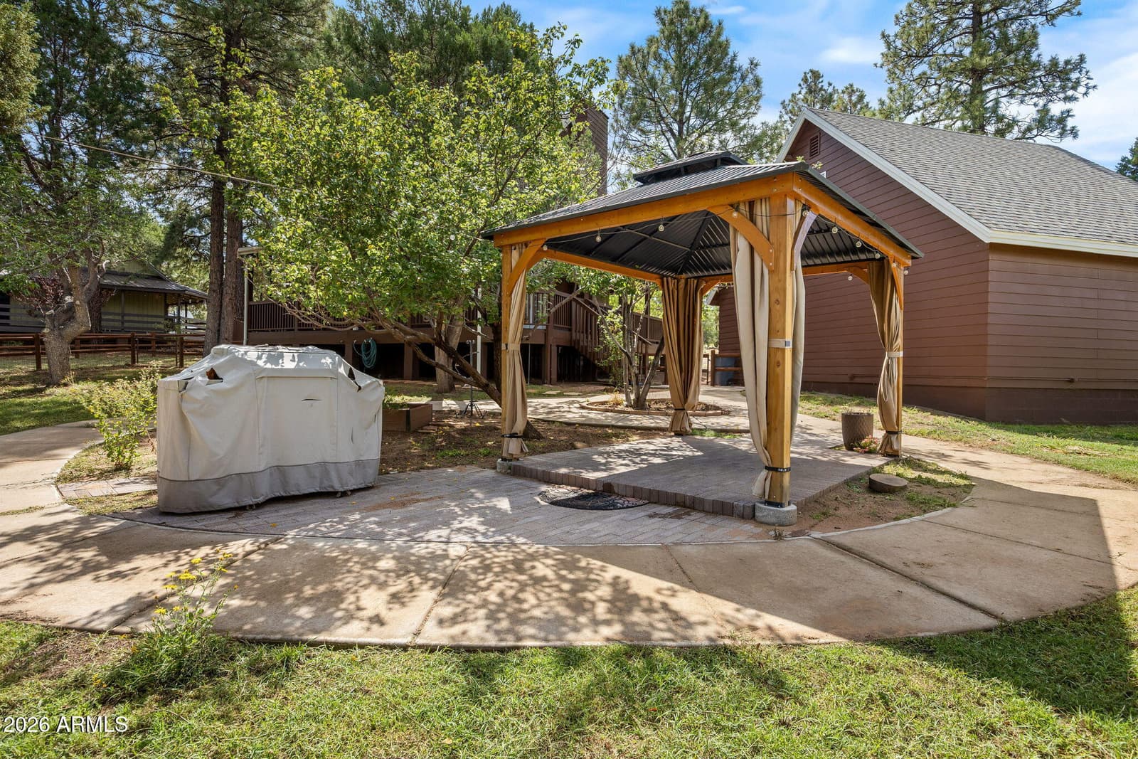 2232 Forest Park Drive, Overgaard, AZ 85933 — photo 26 of 39