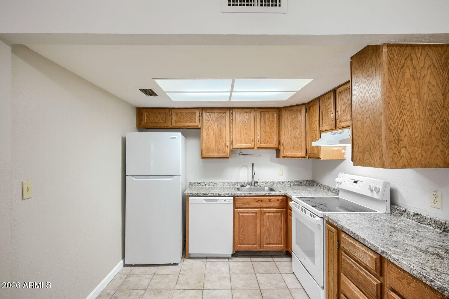 2040 S Longmore 67, Mesa, AZ 85202 — photo 16 of 28