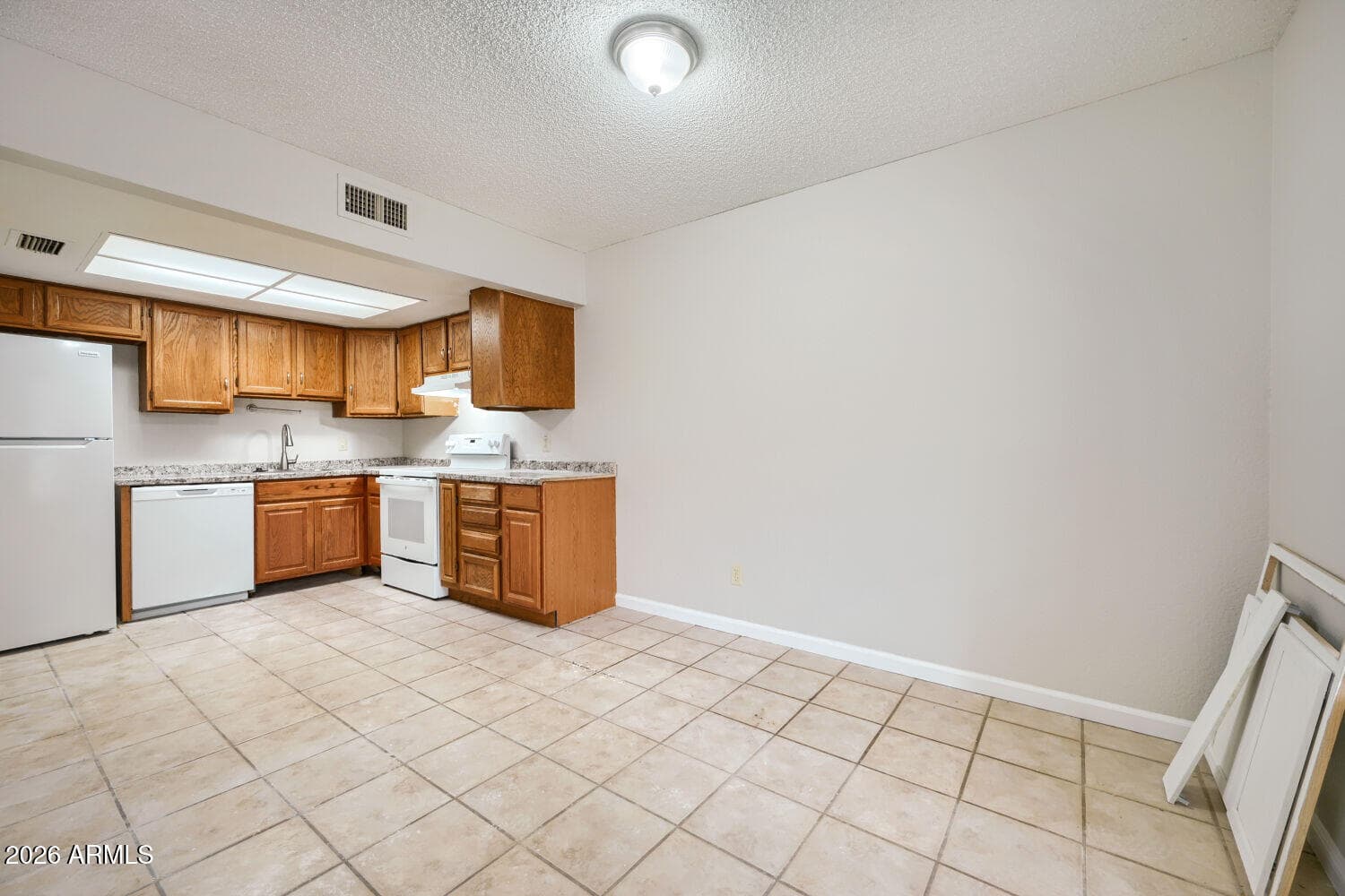 2040 S Longmore 67, Mesa, AZ 85202 — photo 14 of 28