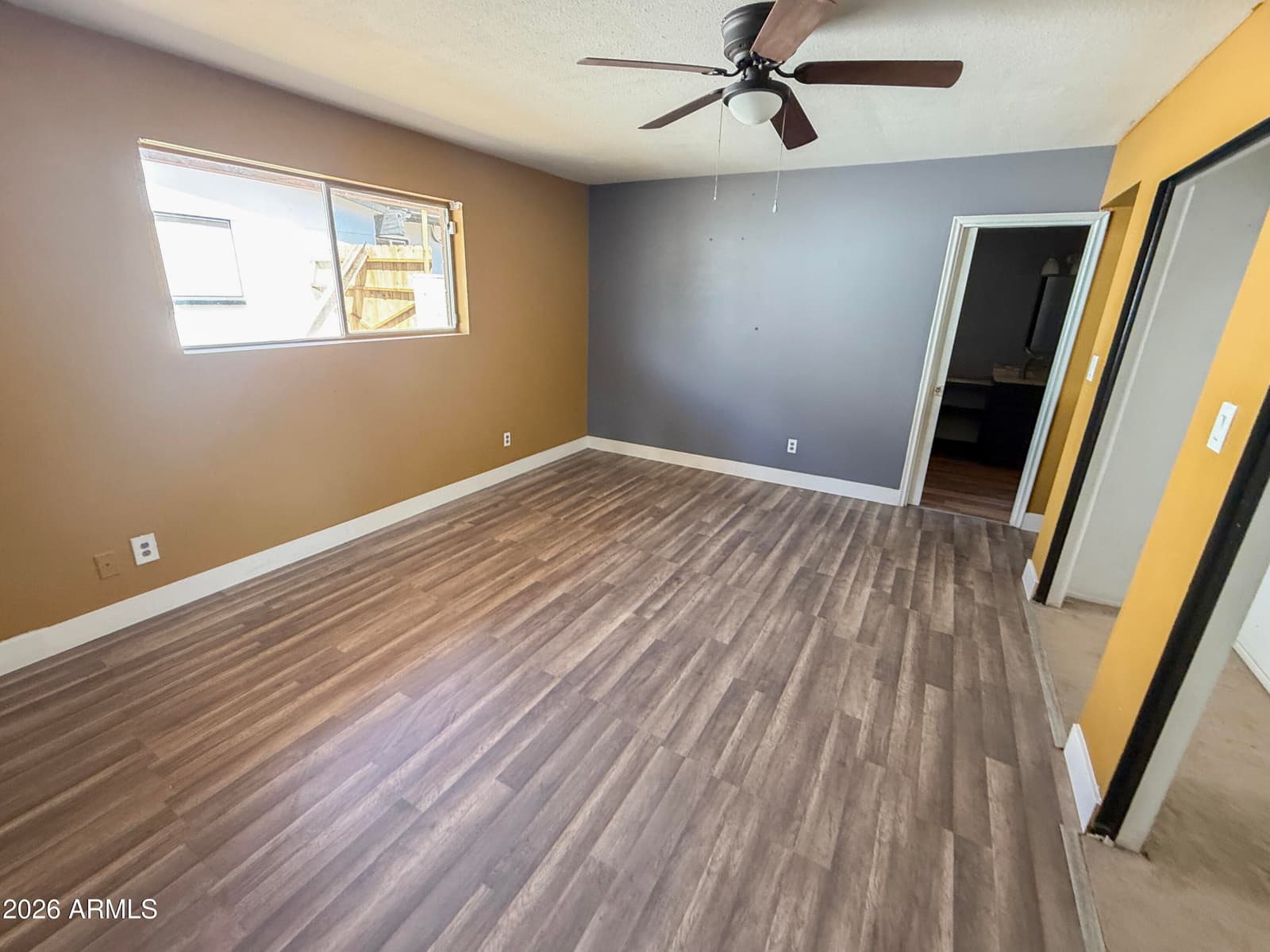 10037 N 43rd Avenue, Phoenix, AZ 85051 — photo 15 of 22