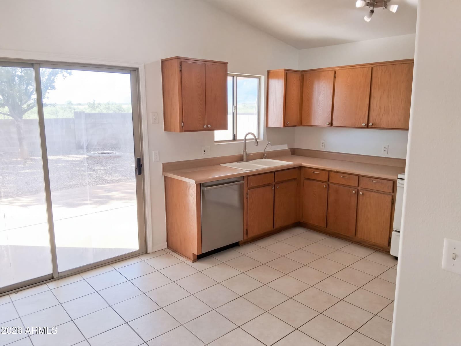 4470 Calle Albuquerque, Sierra Vista, AZ 85635 — photo 2 of 13