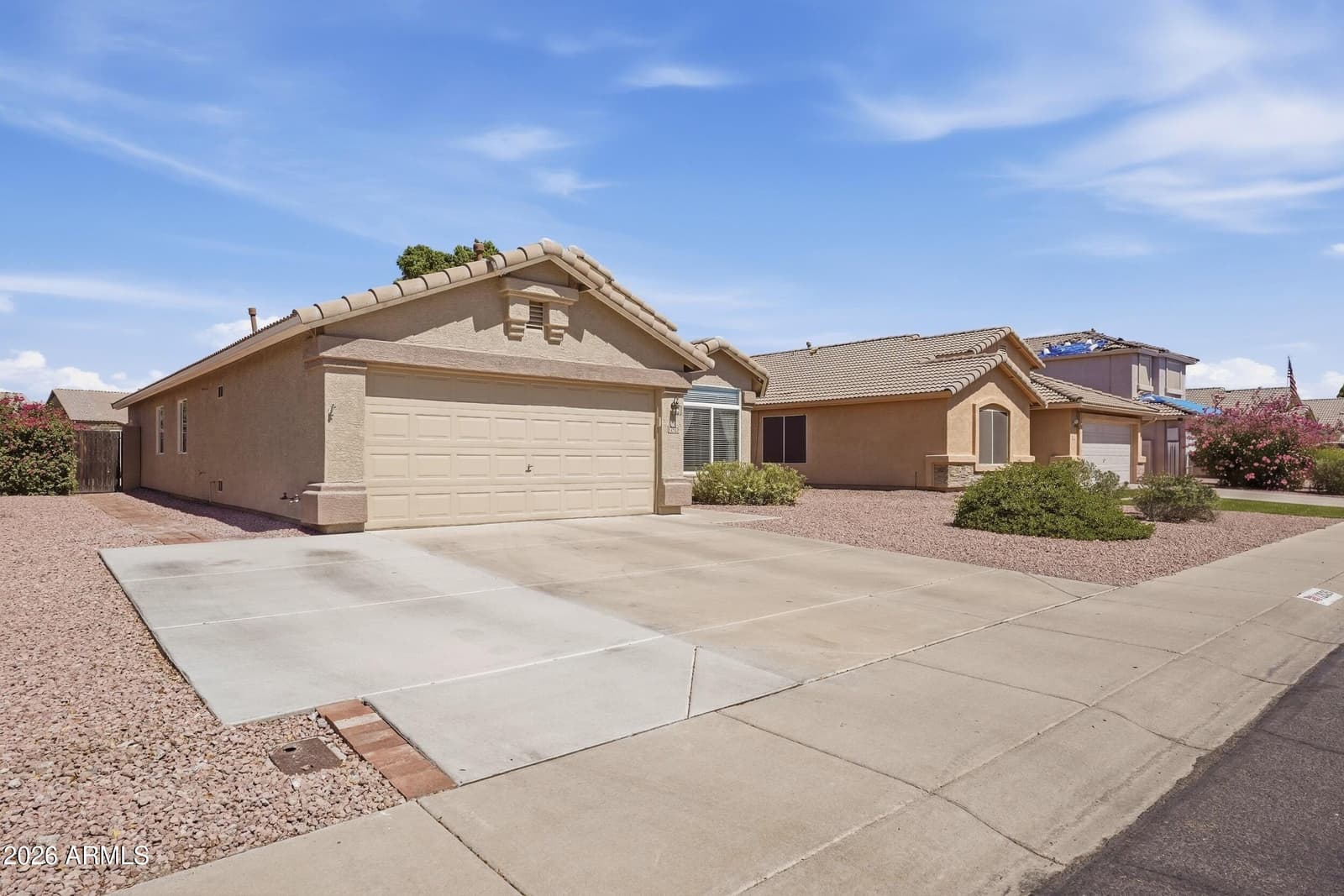 12926 W Monterey Way, Avondale, AZ 85392 — photo 8 of 34