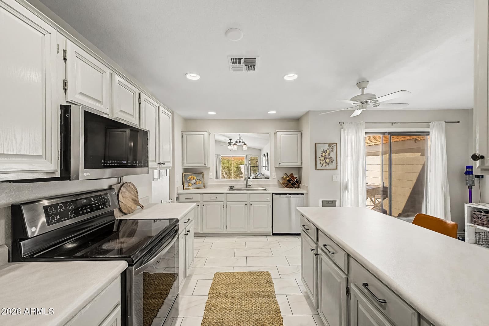14462 N Sherwood Drive A, Fountain Hills, AZ 85268 — photo 17 of 41