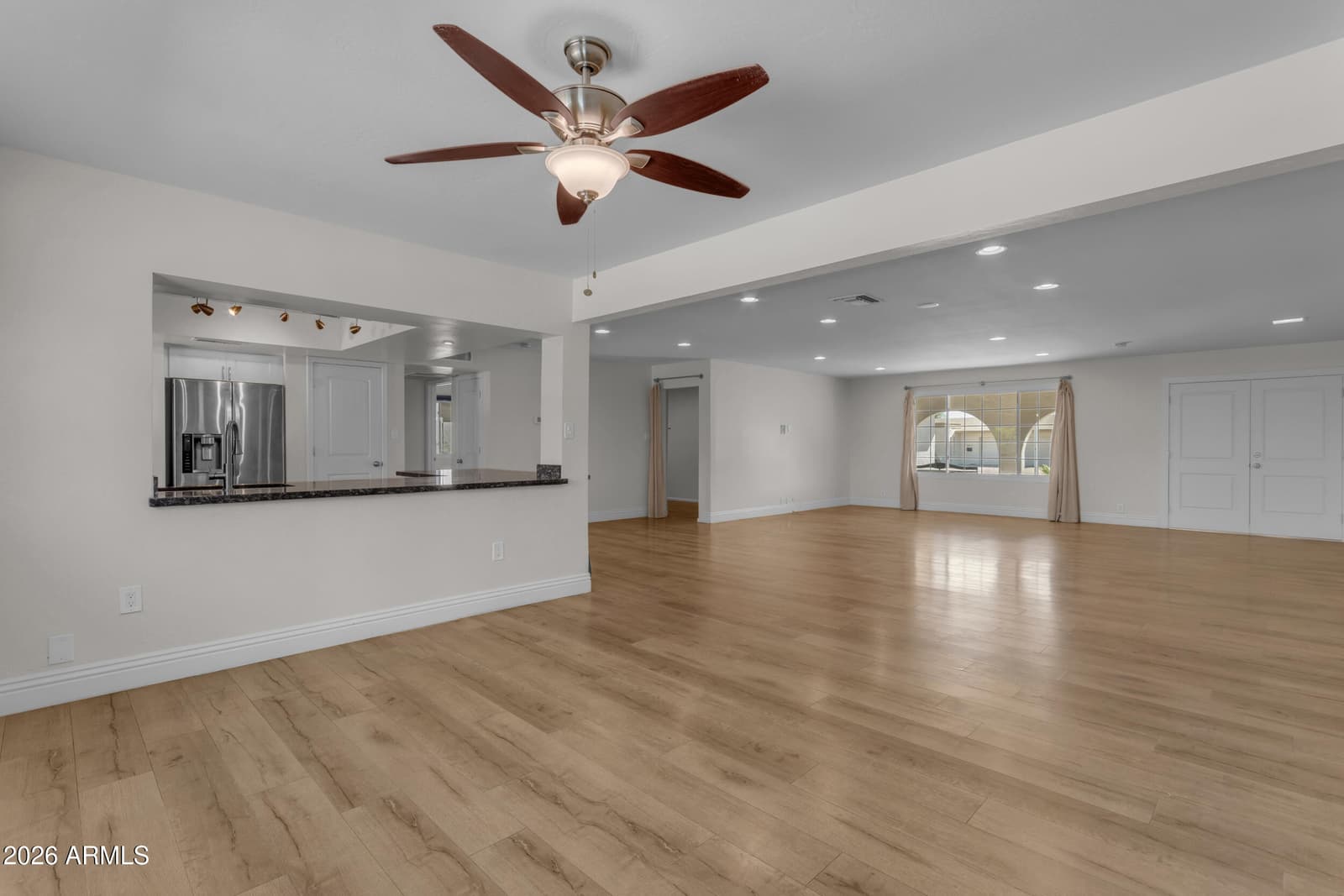 5918 S Jentilly Lane, Tempe, AZ 85283 — photo 14 of 47