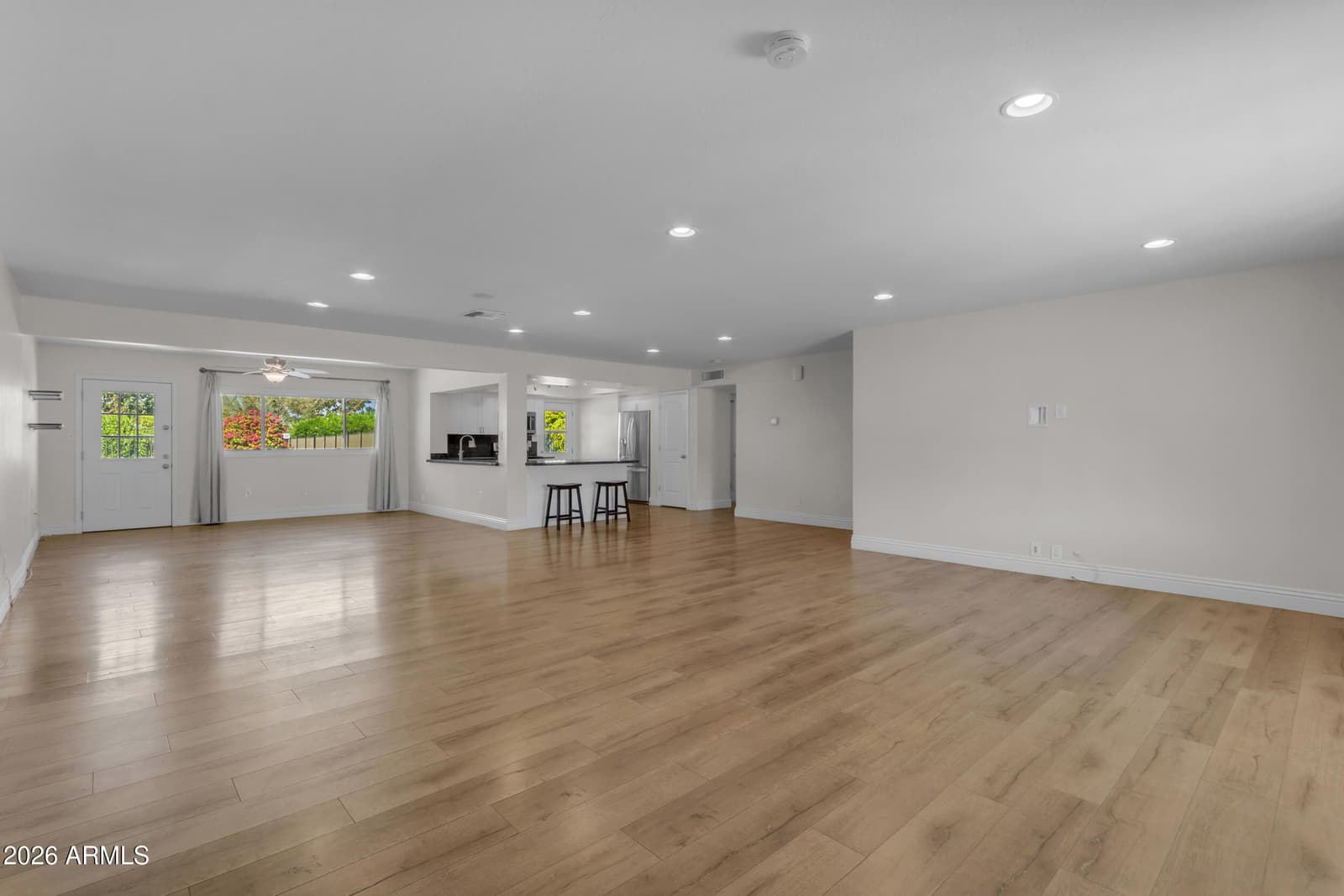 5918 S Jentilly Lane, Tempe, AZ 85283 — photo 17 of 47