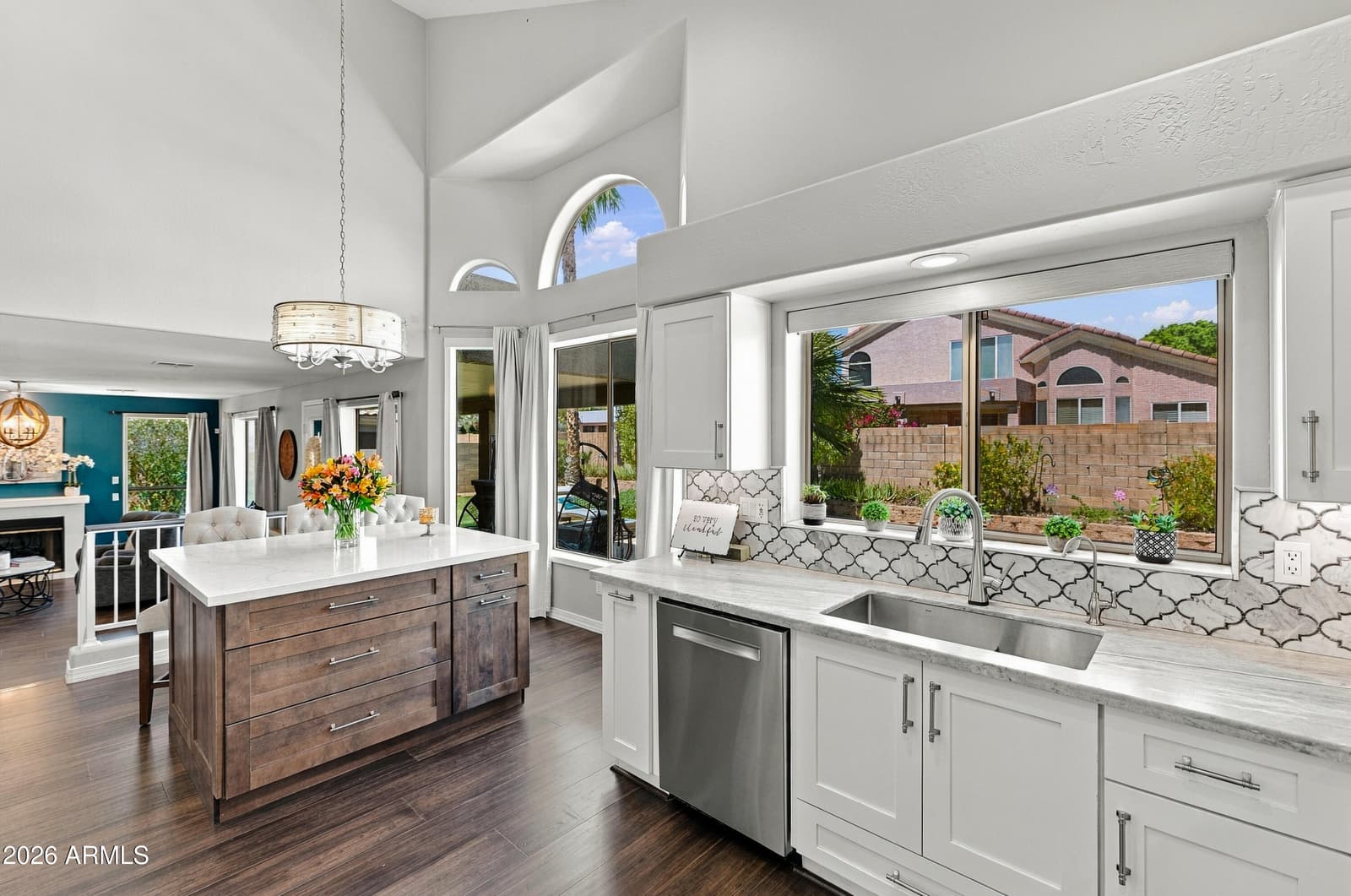 5548 E Campo Bello Drive, Scottsdale, AZ 85254 — photo 14 of 50