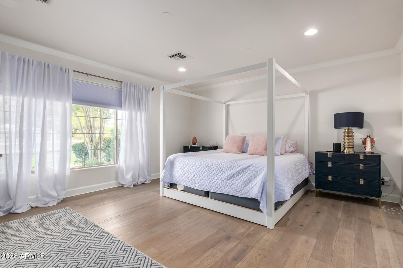 5555 E Monterosa Street, Phoenix, AZ 85018 — photo 13 of 28