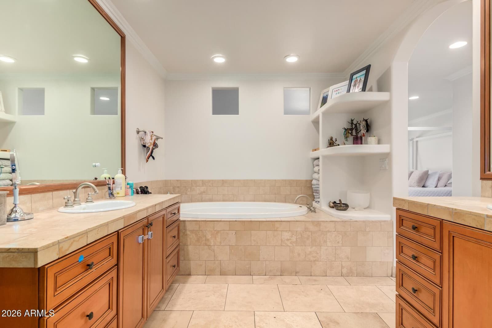 5555 E Monterosa Street, Phoenix, AZ 85018 — photo 17 of 28