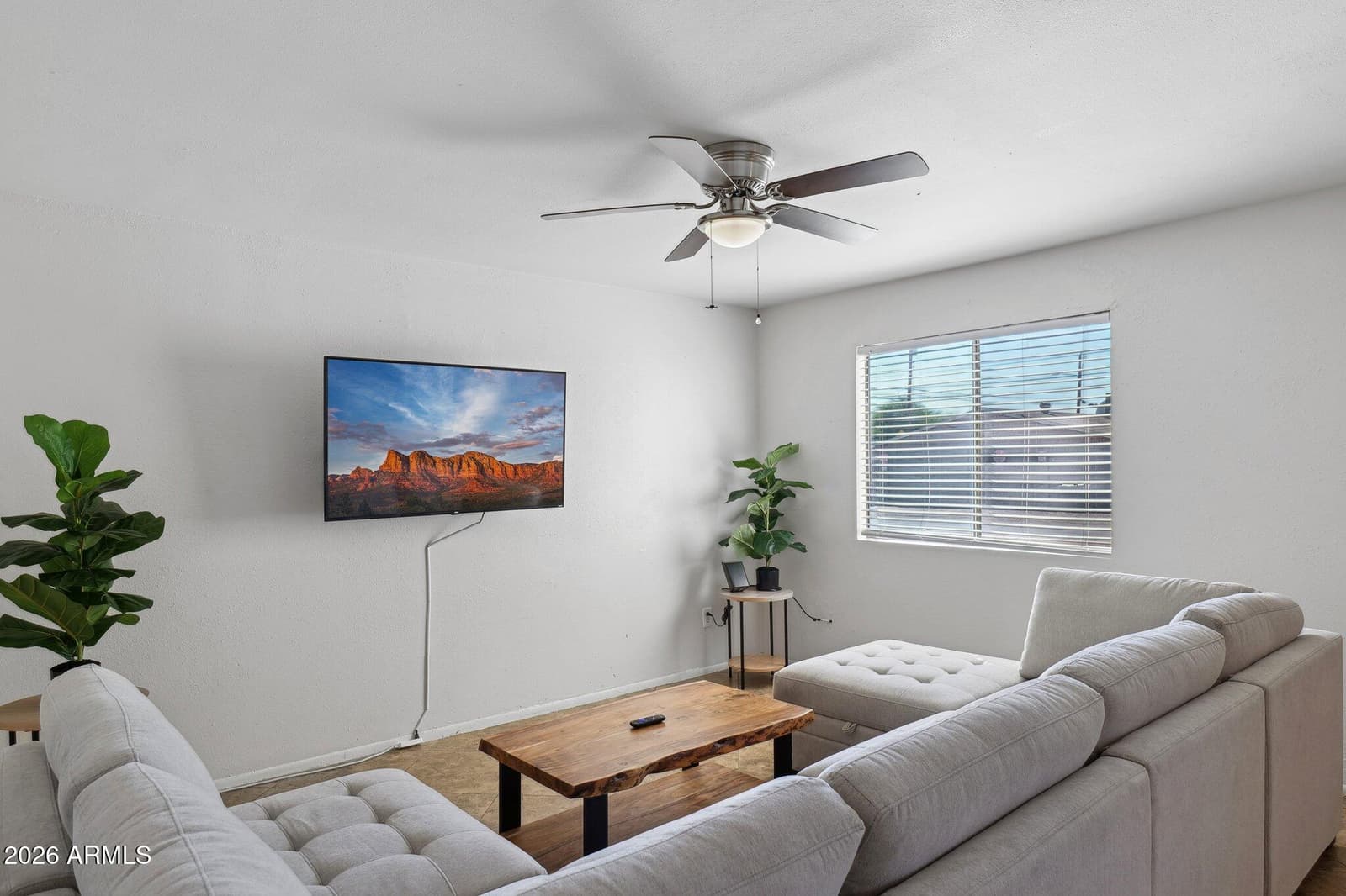 4307 N 21st Drive 1, Phoenix, AZ 85015 — photo 3 of 23