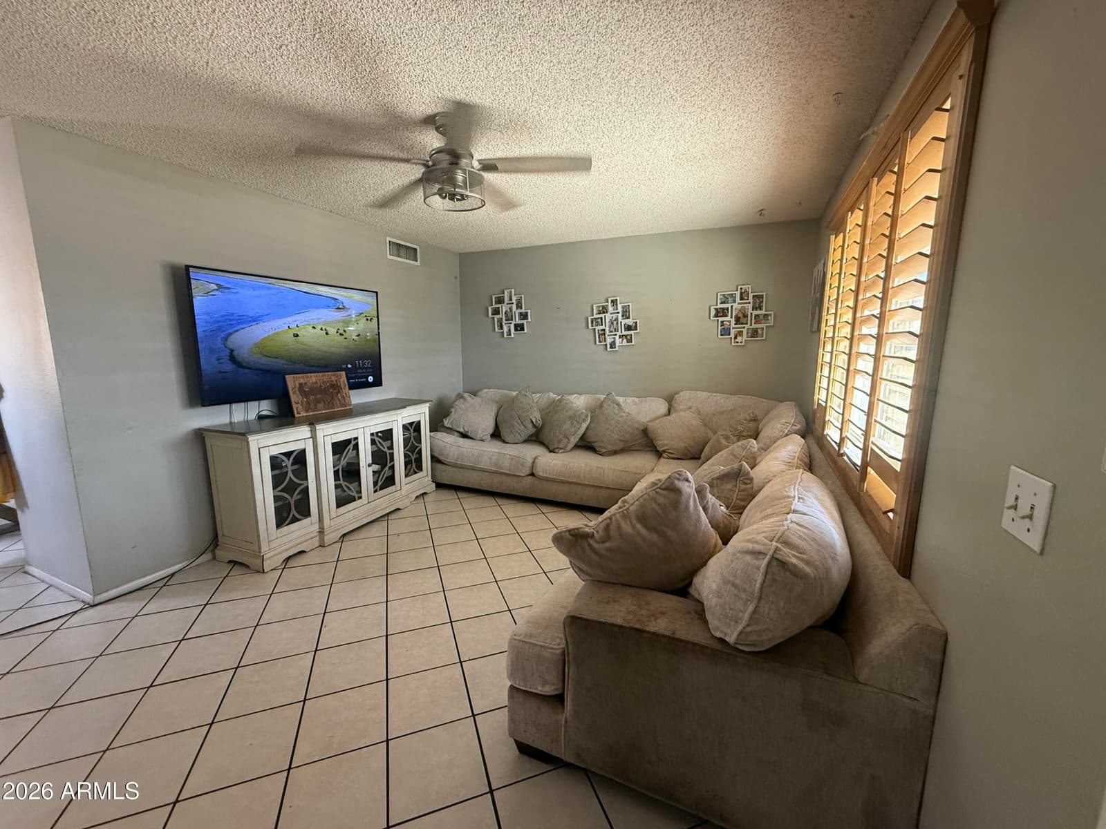 5614 W Monte Vista Road, Phoenix, AZ 85035 — photo 3 of 19