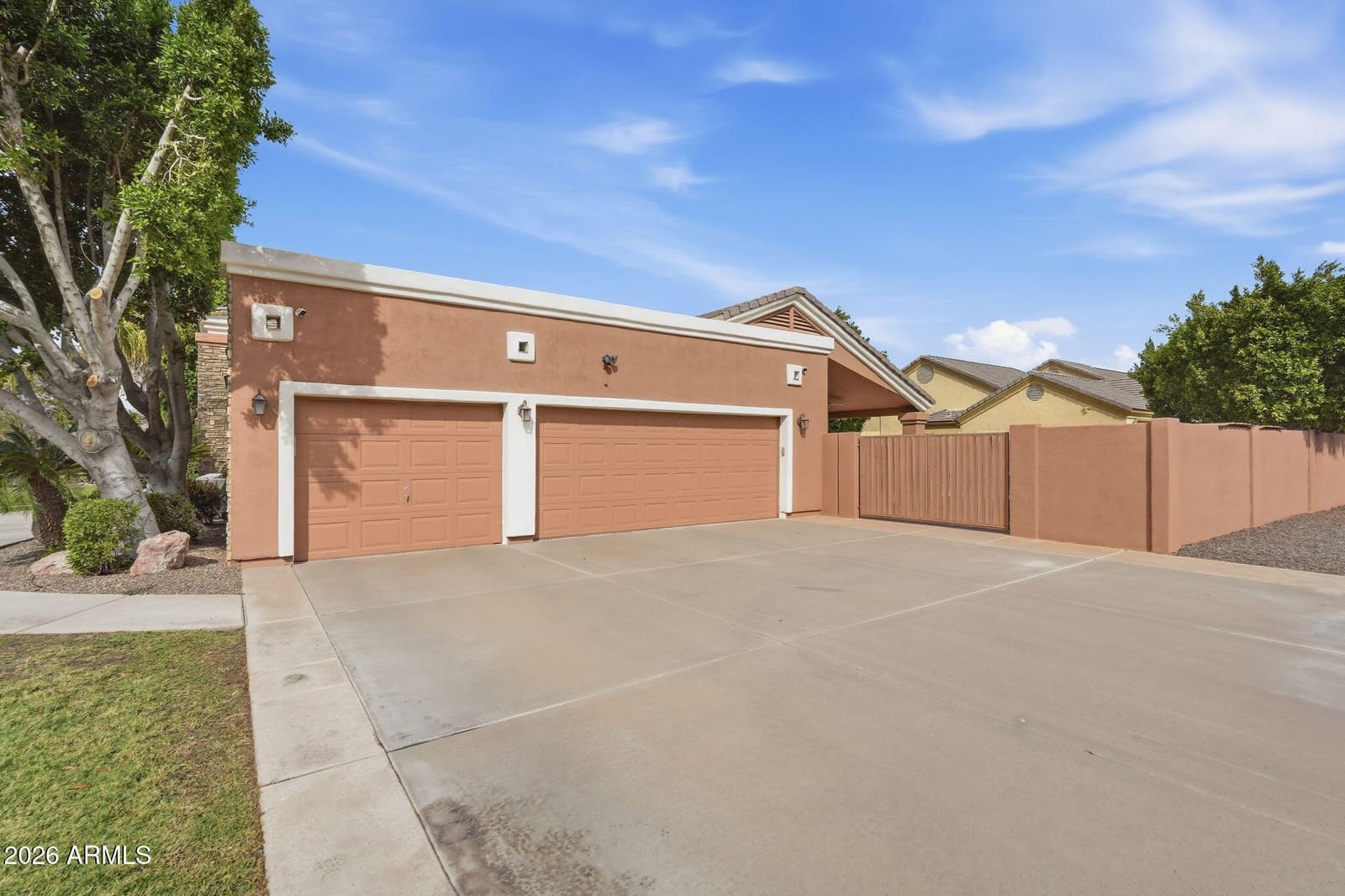 1736 E Mallory Street, Mesa, AZ 85203 — photo 4 of 35