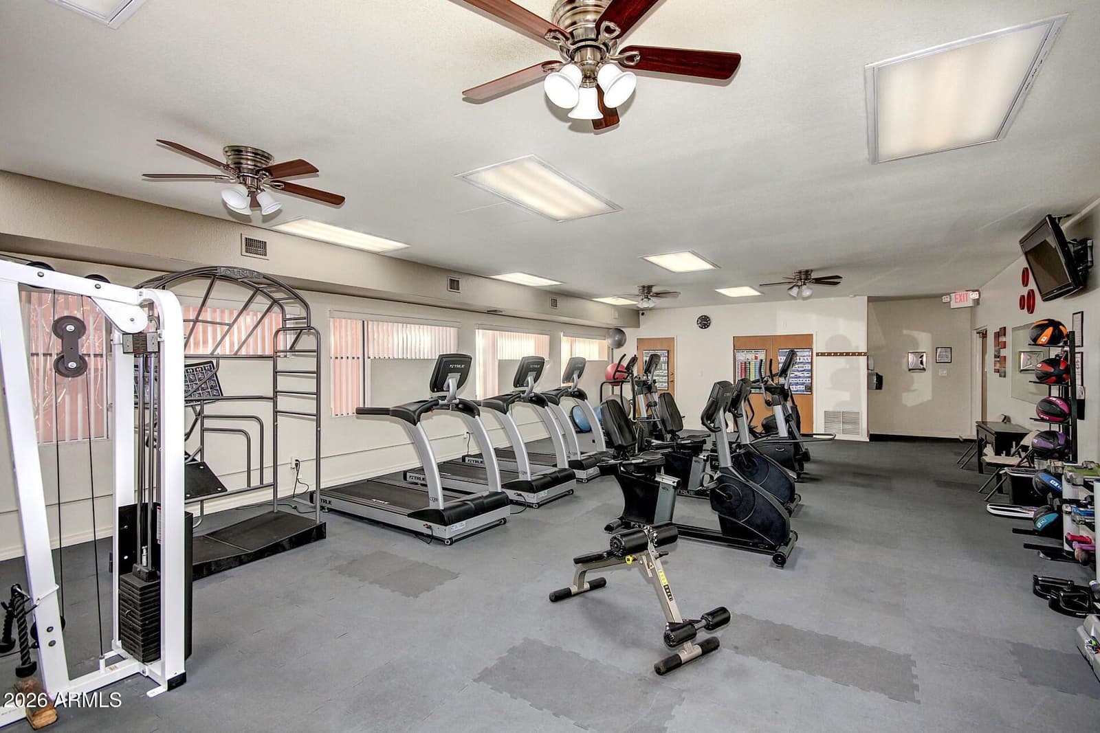 12222 N Paradise Village Parkway S 423, Phoenix, AZ 85032 — photo 32 of 35