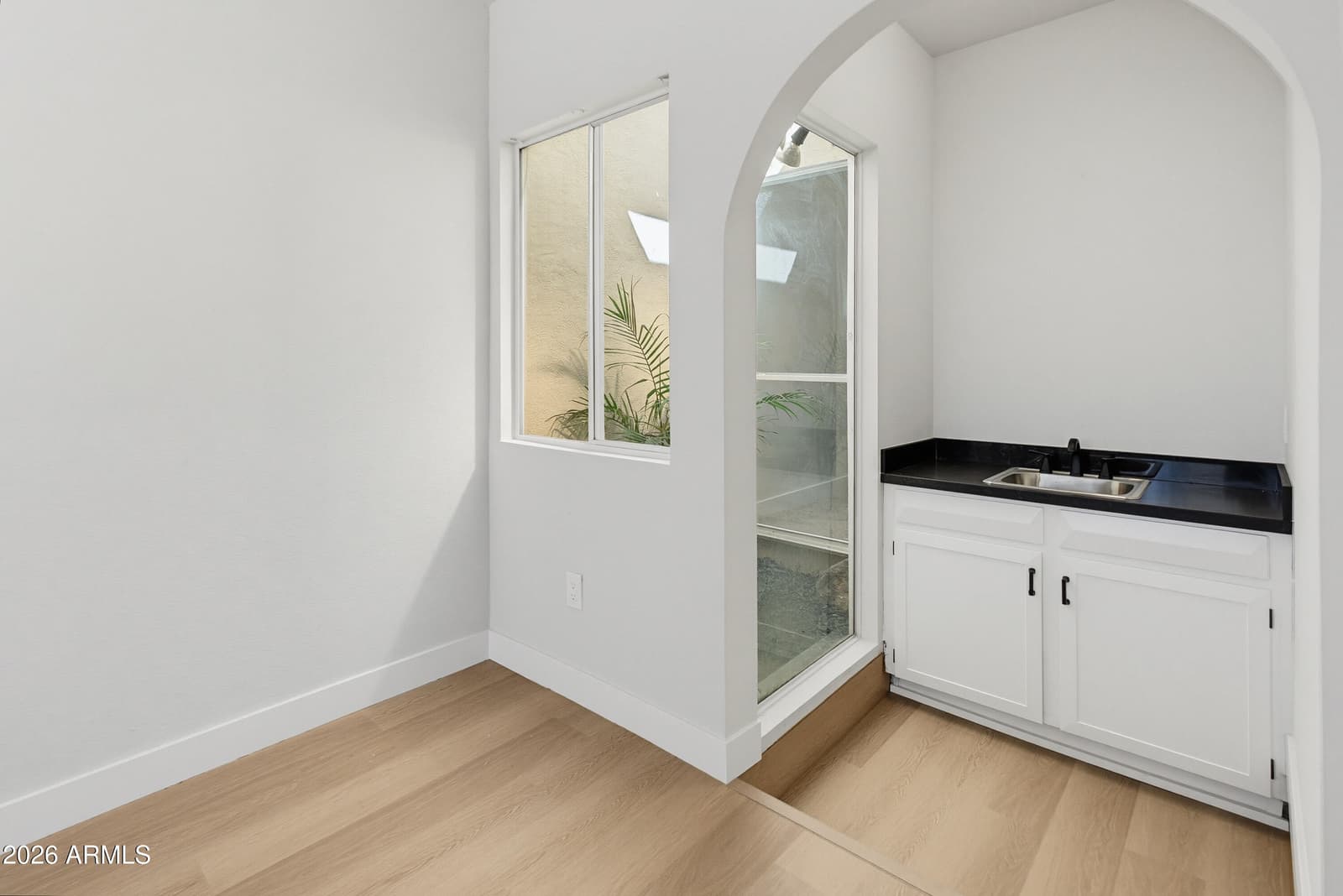 4742 W Palmaire Avenue, Glendale, AZ 85301 — photo 14 of 34