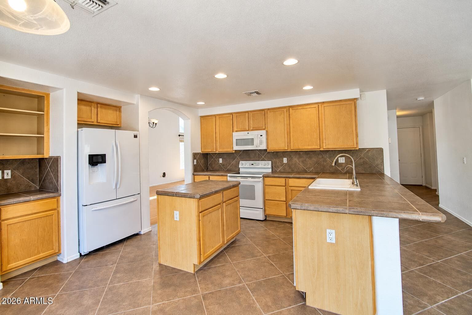 33251 N Symer Drive, Cave Creek, AZ 85331 — photo 6 of 29