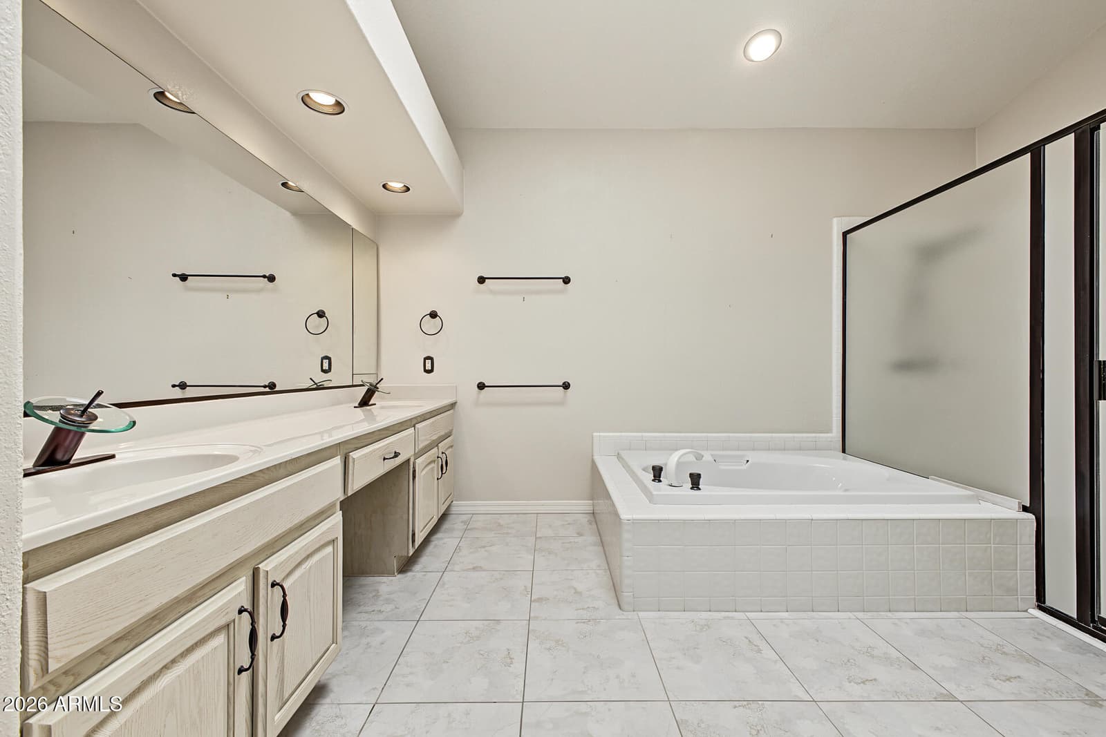 25228 S Cloverland Drive, Sun Lakes, AZ 85248 — photo 23 of 59