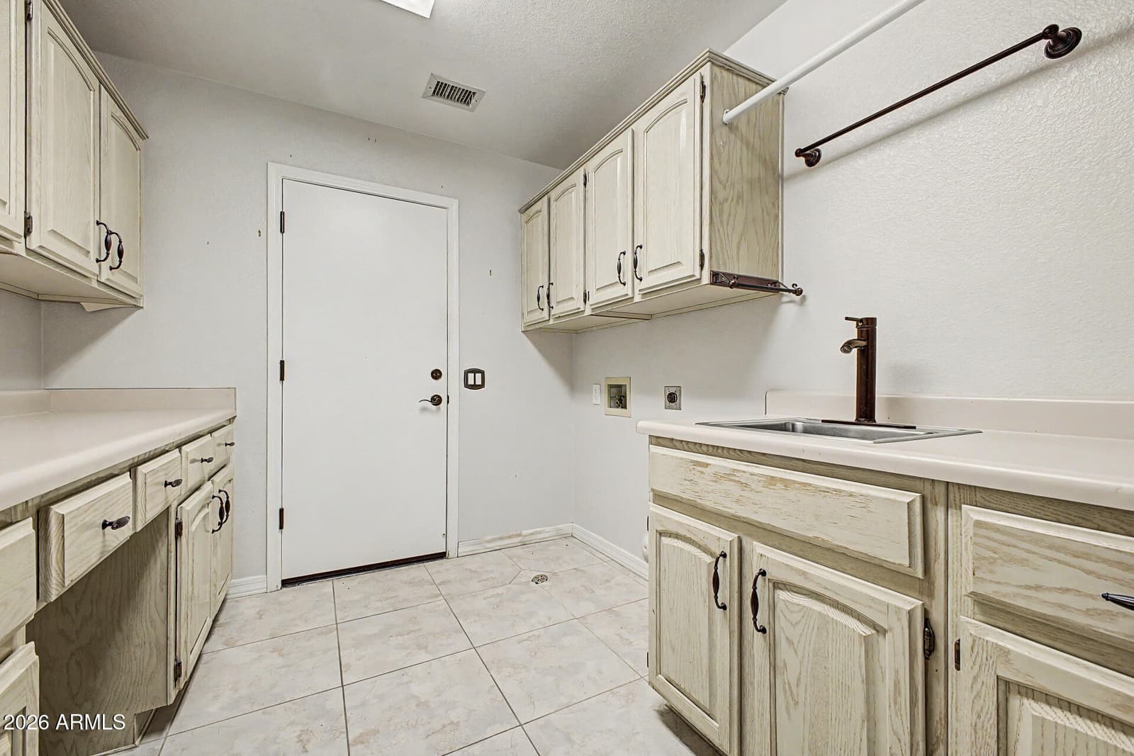 25228 S Cloverland Drive, Sun Lakes, AZ 85248 — photo 31 of 59