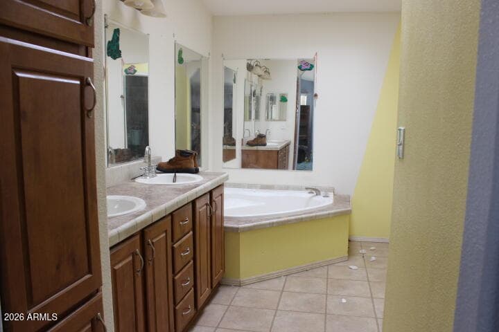 1127 S Cedar Drive, Apache Junction, AZ 85120 — photo 8 of 21
