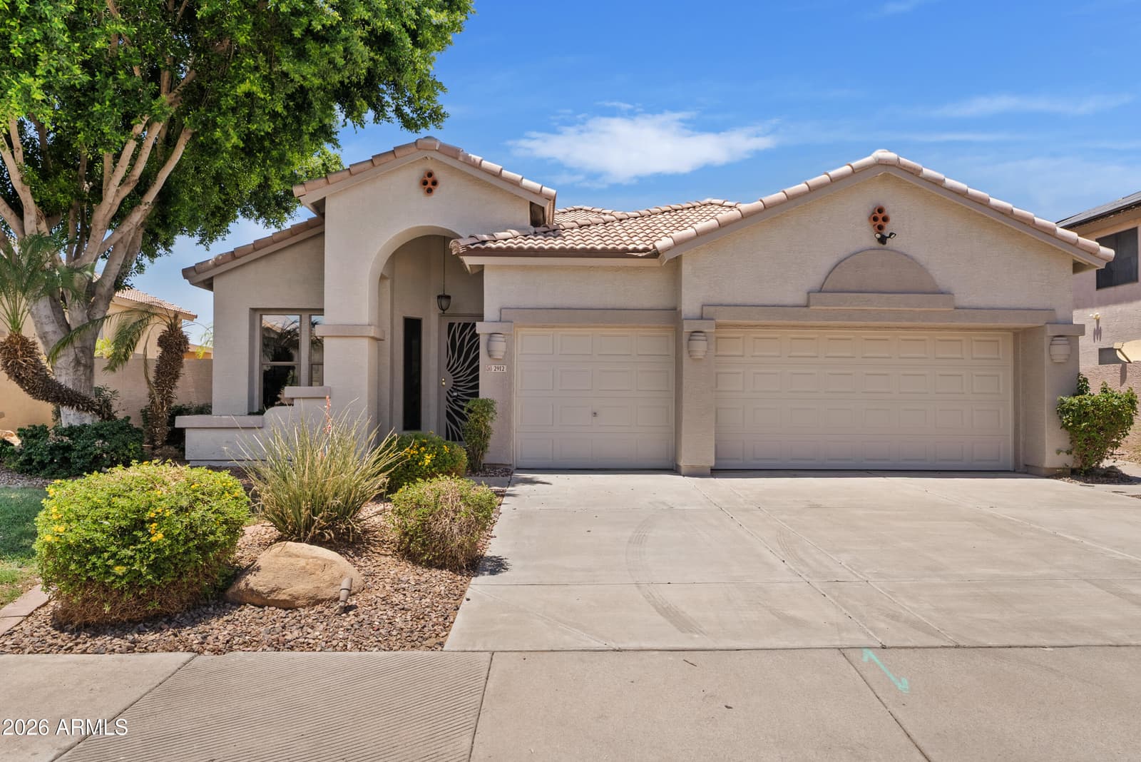 2912 N 114th Drive, Avondale, AZ 85392 — photo 2 of 23