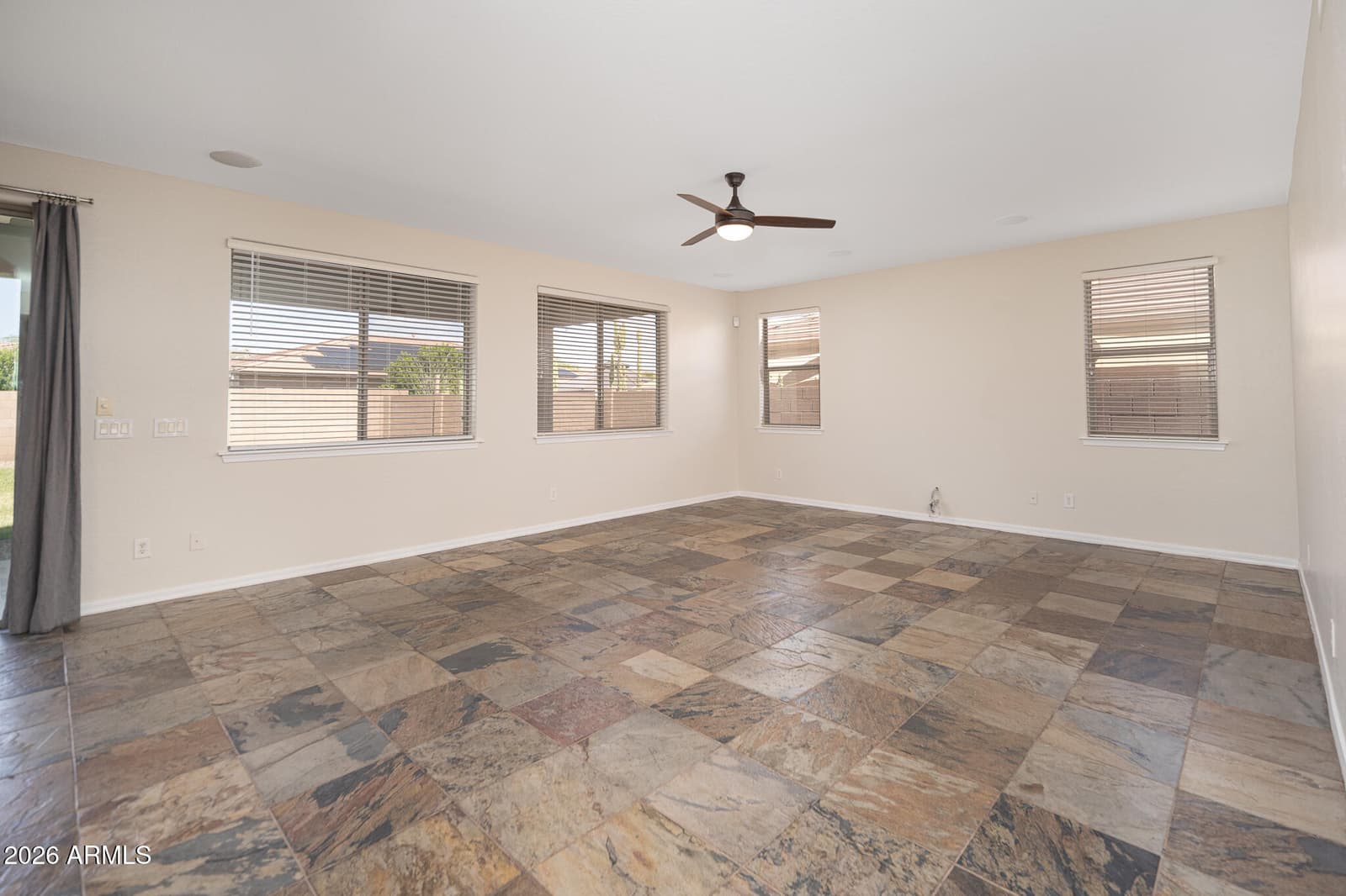 18320 W Banff Lane, Surprise, AZ 85388 — photo 8 of 52