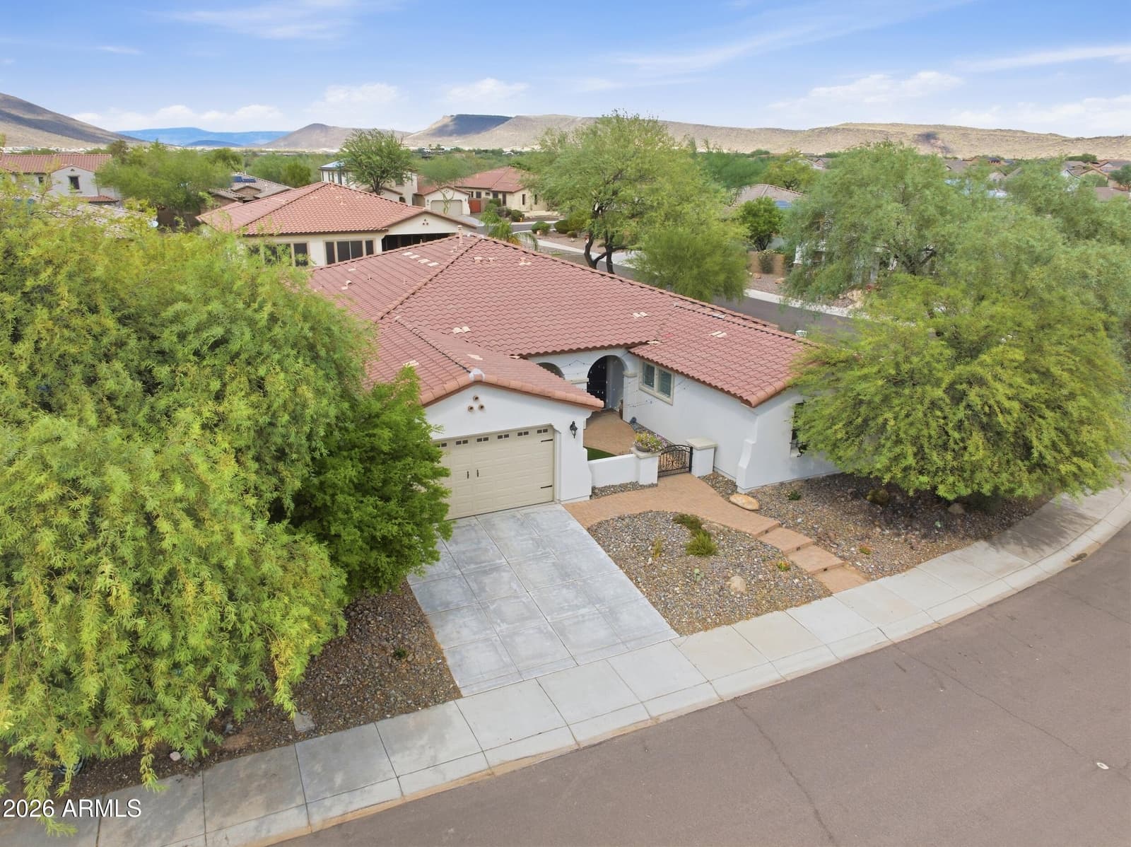 12260 W Lone Tree Trail, Peoria, AZ 85383 — photo 8 of 71