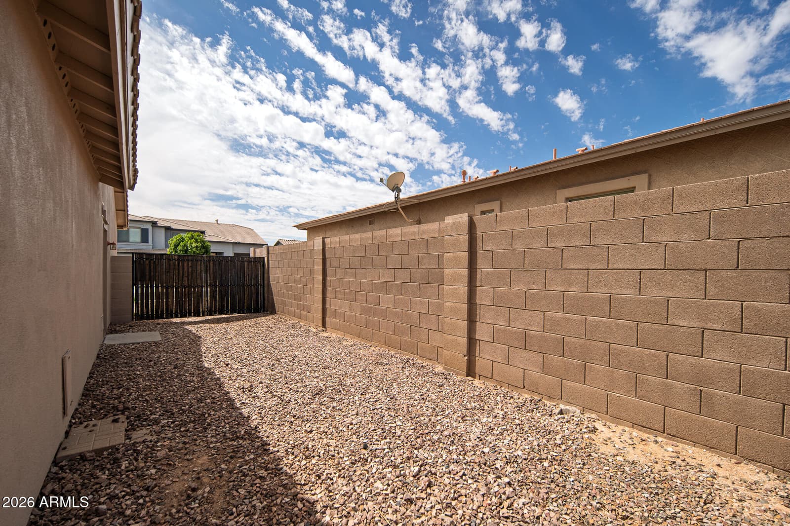 18320 W Banff Lane, Surprise, AZ 85388 — photo 39 of 52