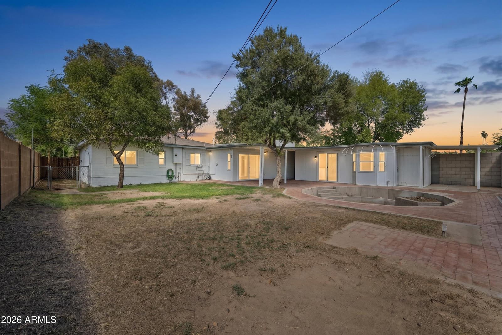 2107 W Minnezona Avenue, Phoenix, AZ 85015 — photo 4 of 40