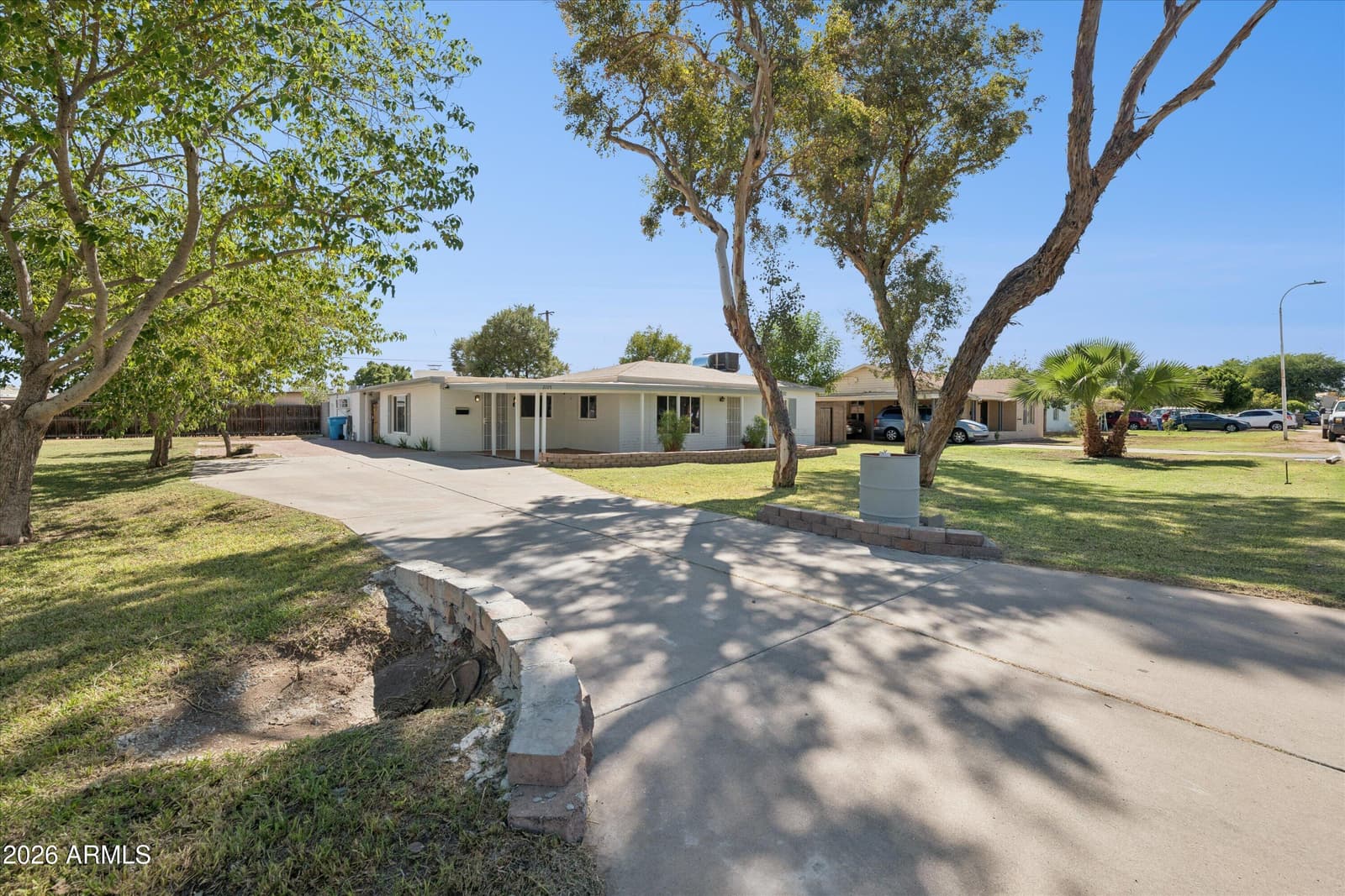 2107 W Minnezona Avenue, Phoenix, AZ 85015 — photo 3 of 40