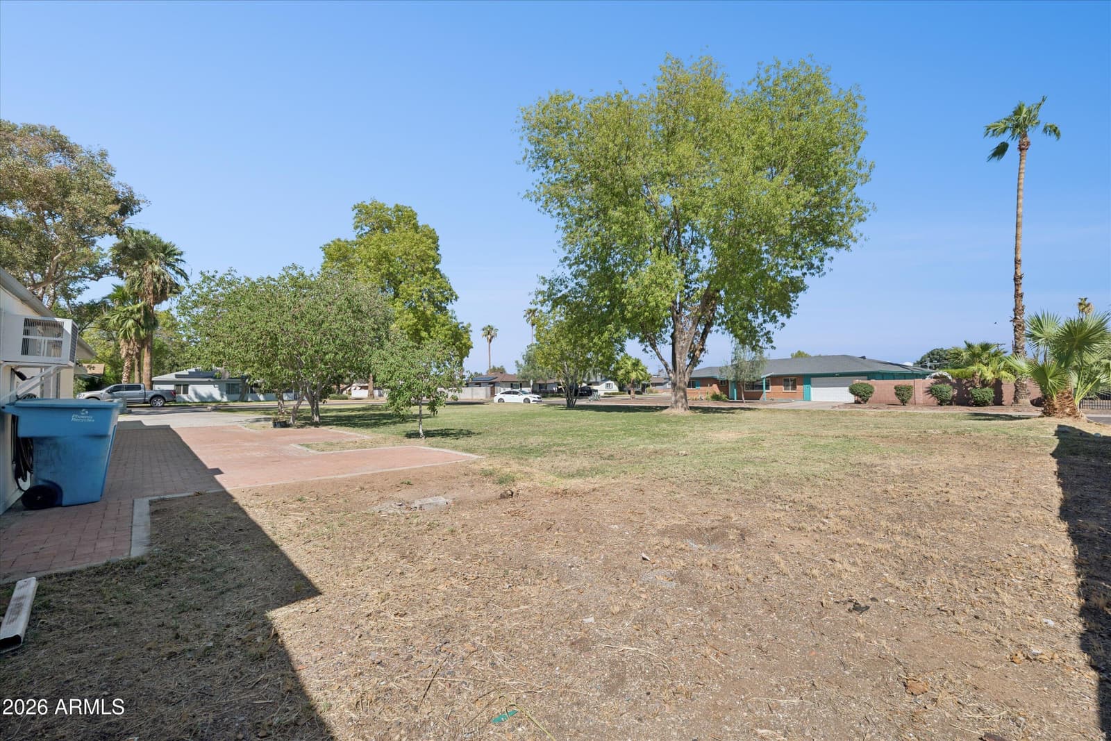 2107 W Minnezona Avenue, Phoenix, AZ 85015 — photo 38 of 40