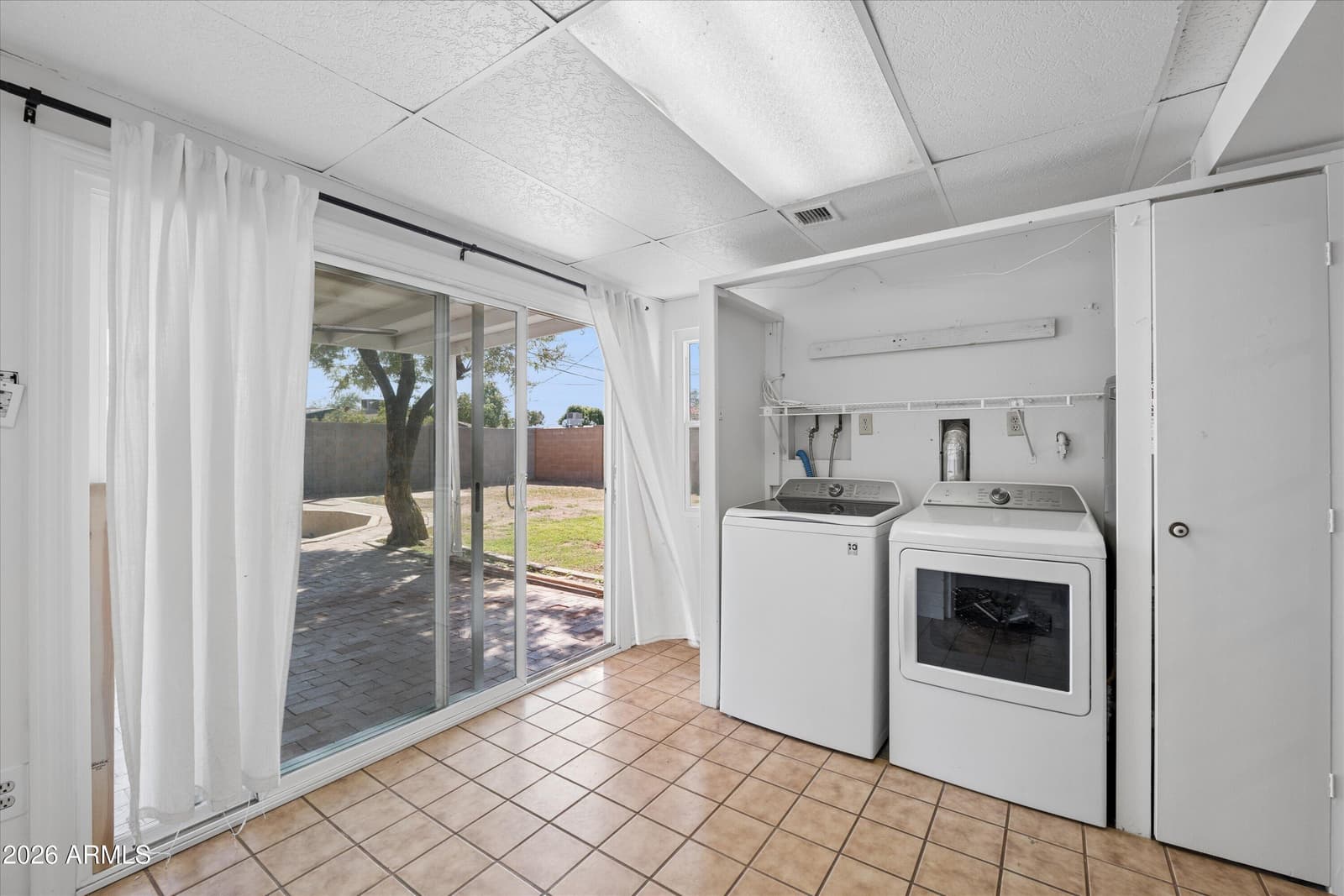 2107 W Minnezona Avenue, Phoenix, AZ 85015 — photo 19 of 40